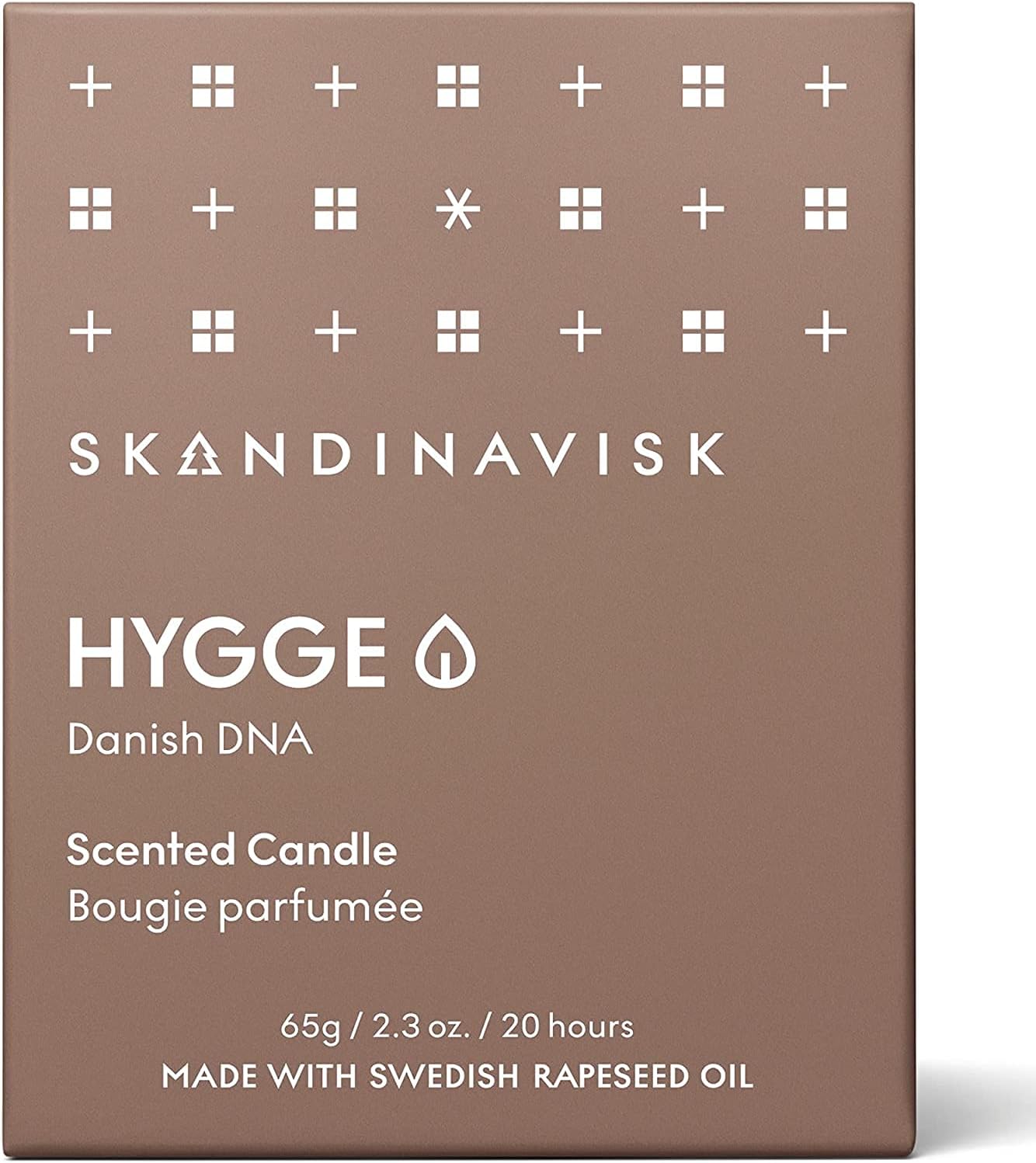 Skandinavisk Hygge ‘Cosiness’ – Mini vela perfumada. Notas de fragancia té negro y hojas de menta, manzanas secas y canela horneada. 2.3 oz.