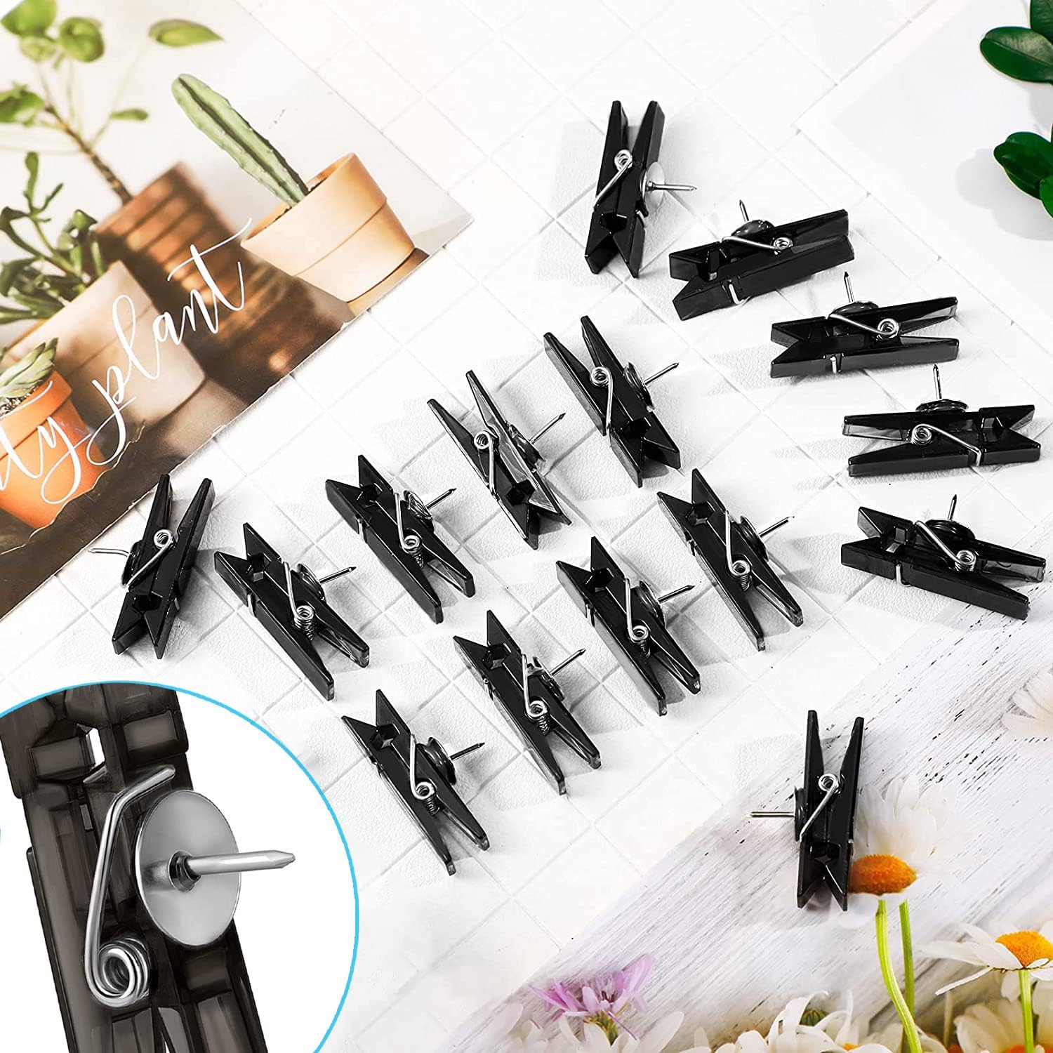 32 clips reutilizables para fotos, mini tachuelas de plástico negro, pinzas para la ropa, clips de papel decorativos para tableros de corcho, obras