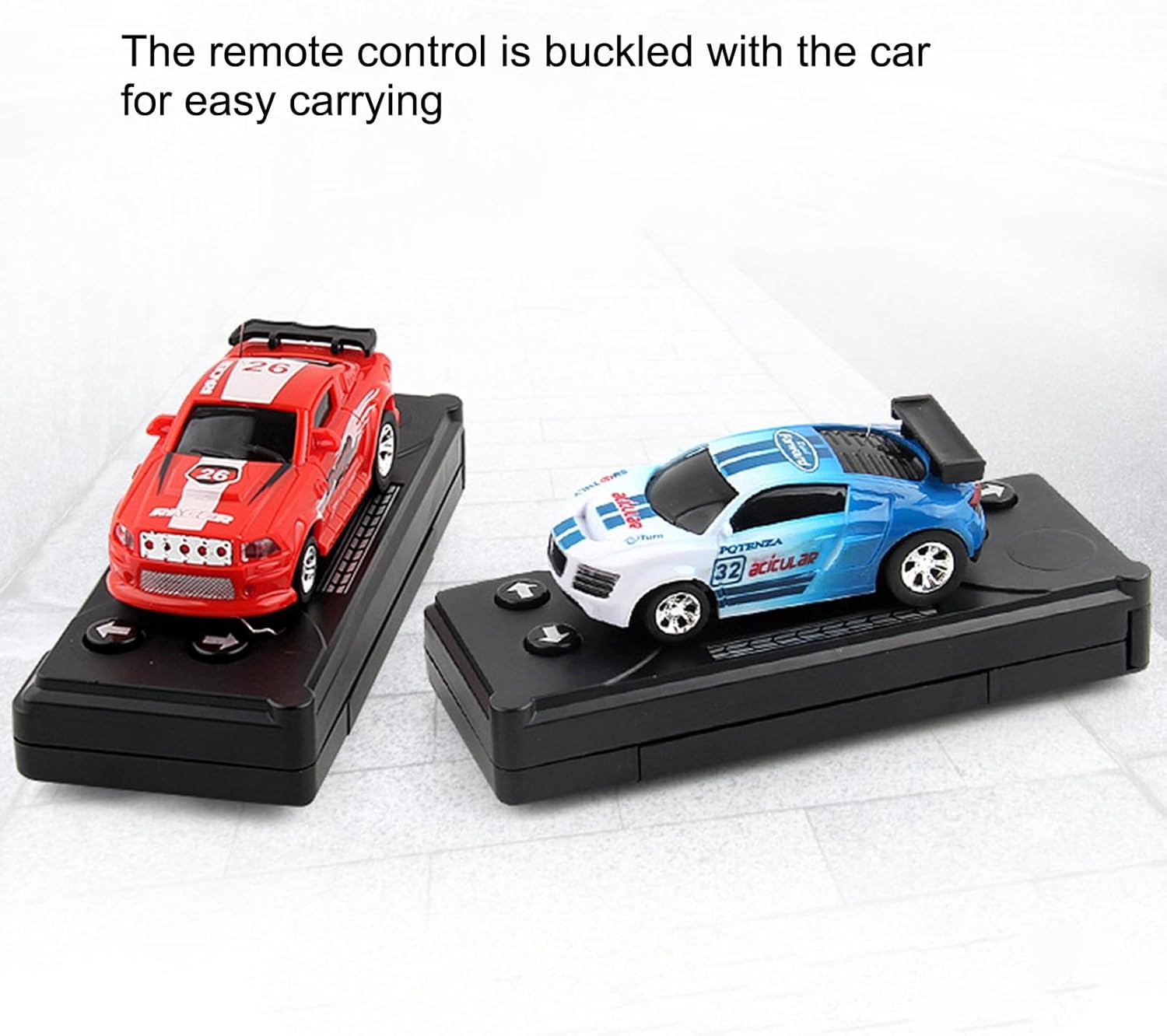 1 juego de coches de control remoto con barricadas de carreteras, mini latas de control remoto, diseño creativo de simulación de carreras de juguete