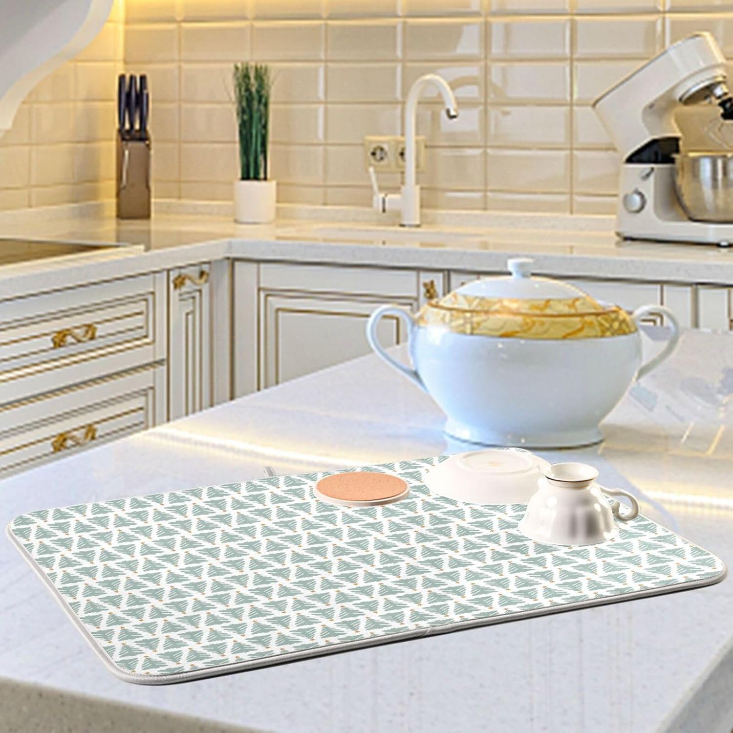 Christmas Tree Triangle Dish Mat Washnable Absorbent Drying Mat For Kitchen Counter Countertop Mat Tapete Para Cocina 16” x 18”