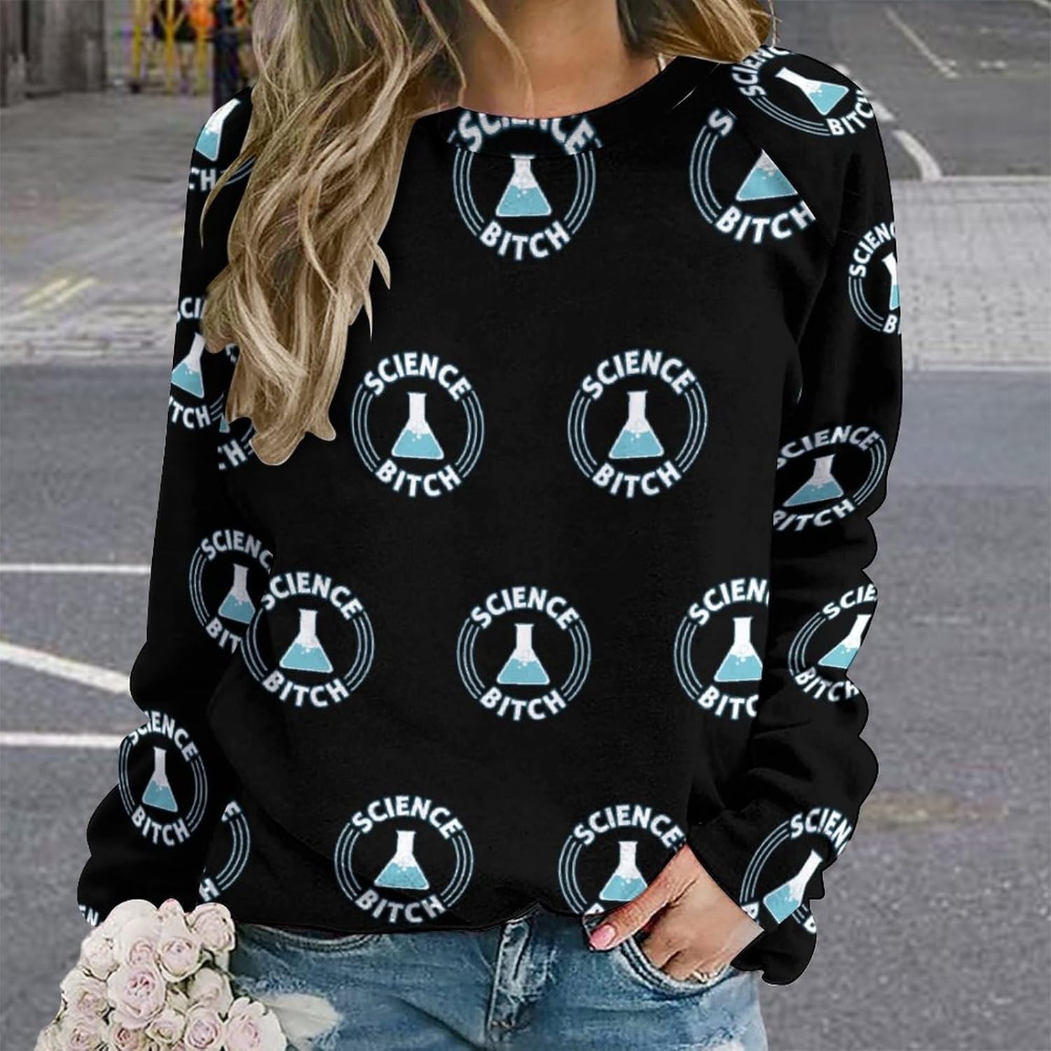 Science Bitch Women’s Graphic Long Sleeve Sweatshirt Casual Crewneck Pullover Relaxed Fit Tops