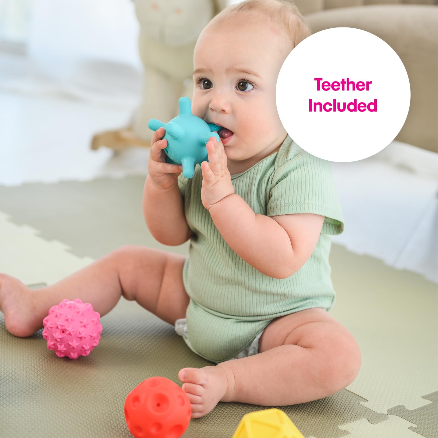 Edushape Mini bolas sensoriales para bebé, paquete de 12 bolas de bebé de color sólido que ayudan a mejorar las habilidades motoras gruesas para