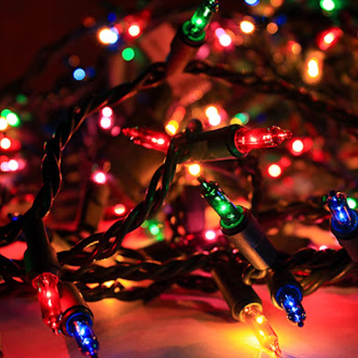 Dazzle Bright Luces de Navidad, 40 pies, 200 unidades, incandescentes, impermeables, mini luces enchufables, decoraciones de Navidad conectables