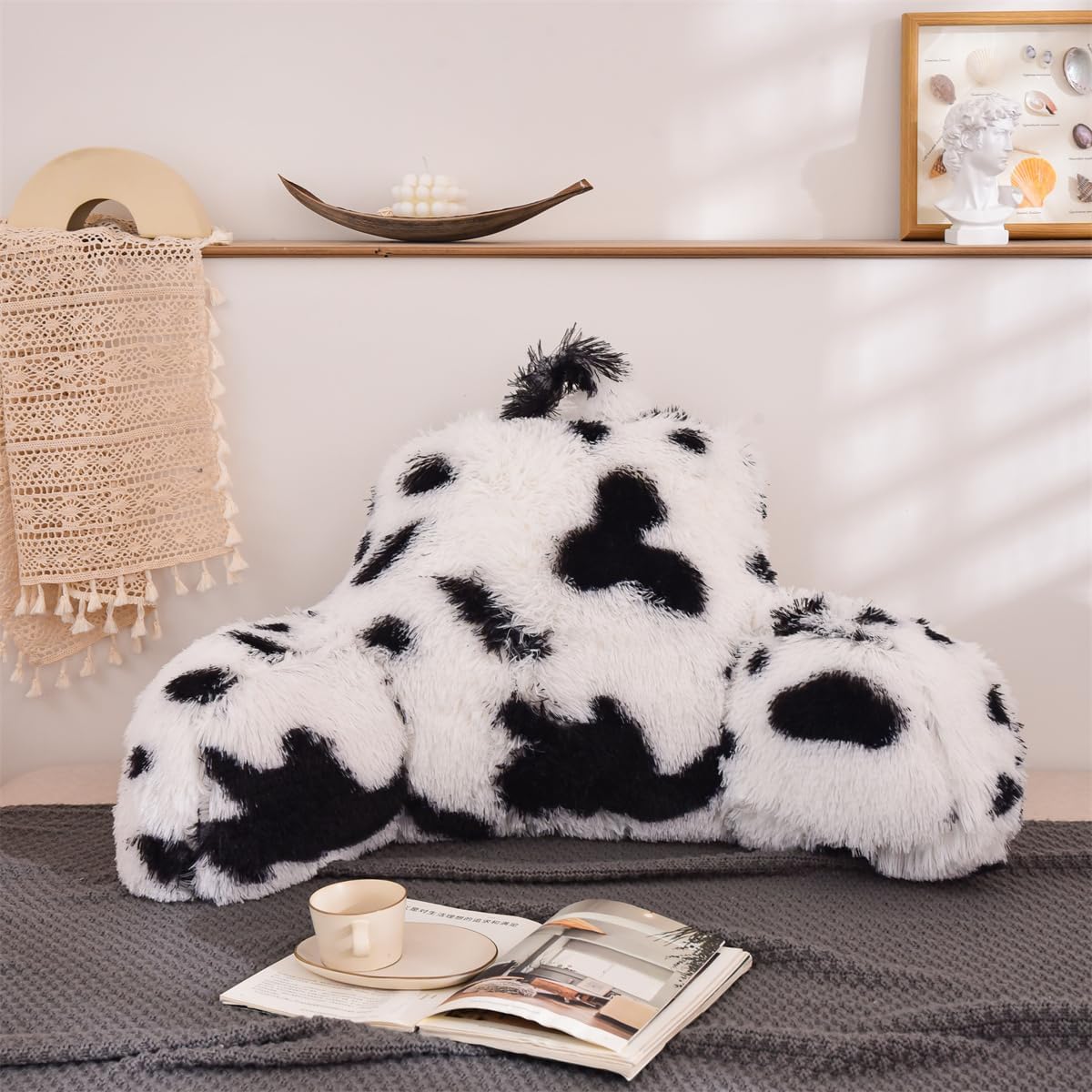Holawakaka Almohada grande de piel sintética con brazos, almohadas de lectura con estampado de vaca peluda, perfectas para adultos, hombres,