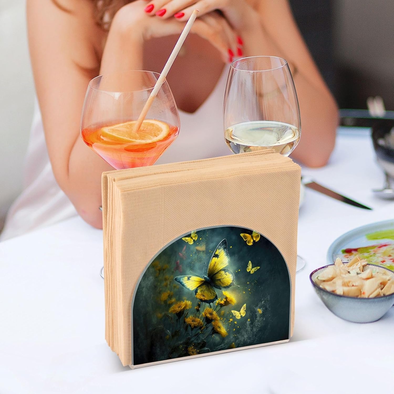 Acrylic Napkin Holder – PaperTowel Holder in Clear – Modern Decorative Guest Napkin Holder for Home Kitchen Dining Party Tables Restaurant