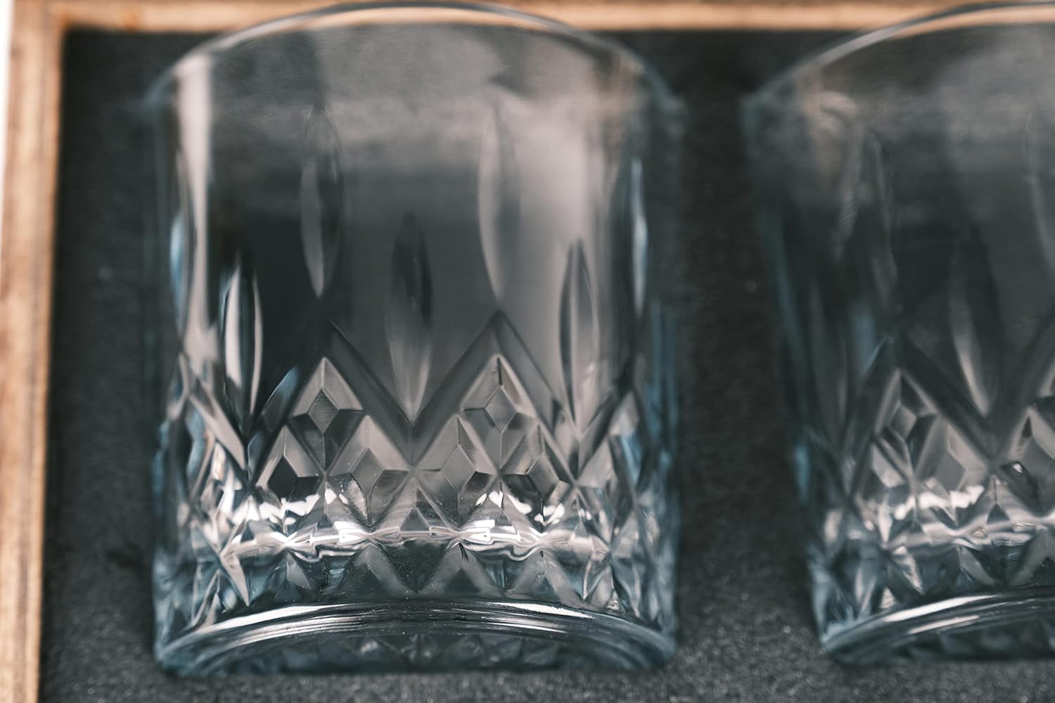 Premium Whiskey Glasses Set with Box – Elegant Glassware for Bourbon, Scotch, and Cocktails (Walnut Box)