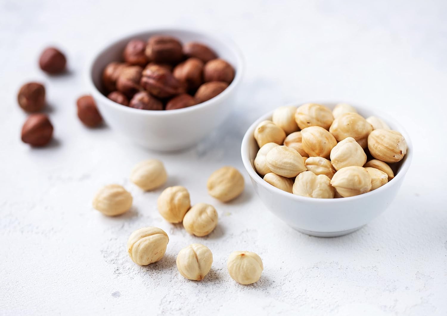 Avellanas blanqueadas, 8 onzas  Filberts enteros crudos, sin piel, sin sal, nueces sin tostar, aperitivo vegano, kosher, a granel. Buena fuente de