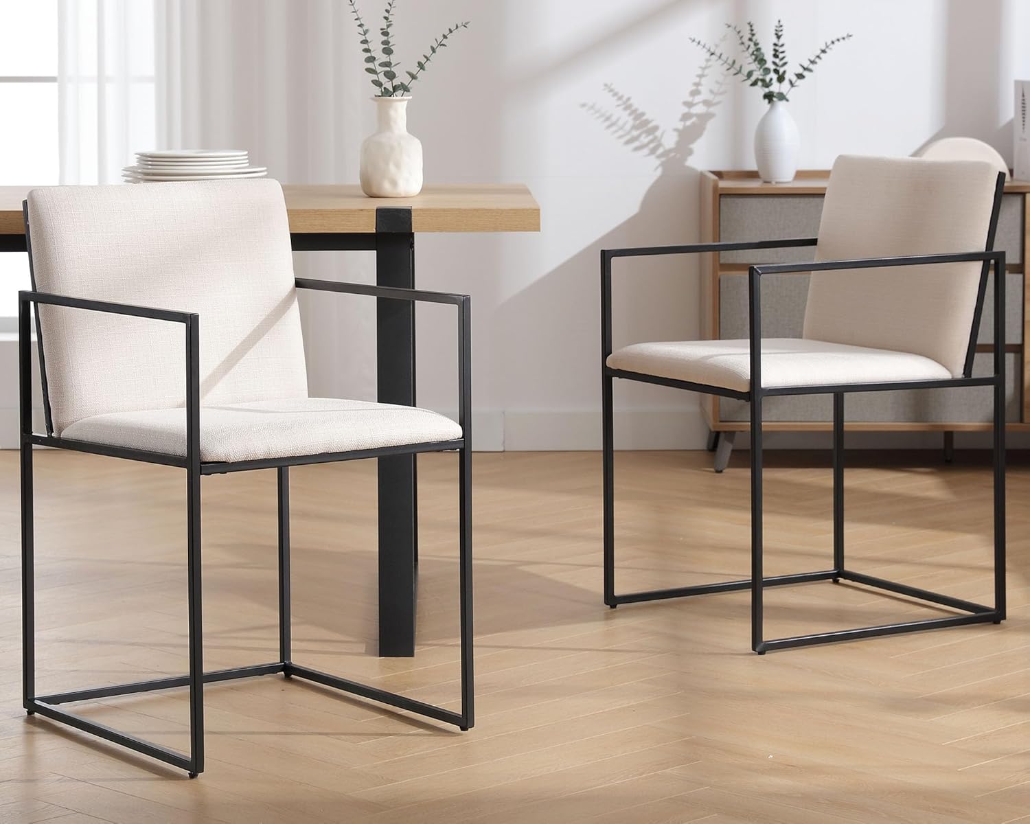 VESCASA Sillas de comedor de lino con patas de metal negro, sillas de comedor modernas con respaldo para cocina, comedor, juego de 2, beige