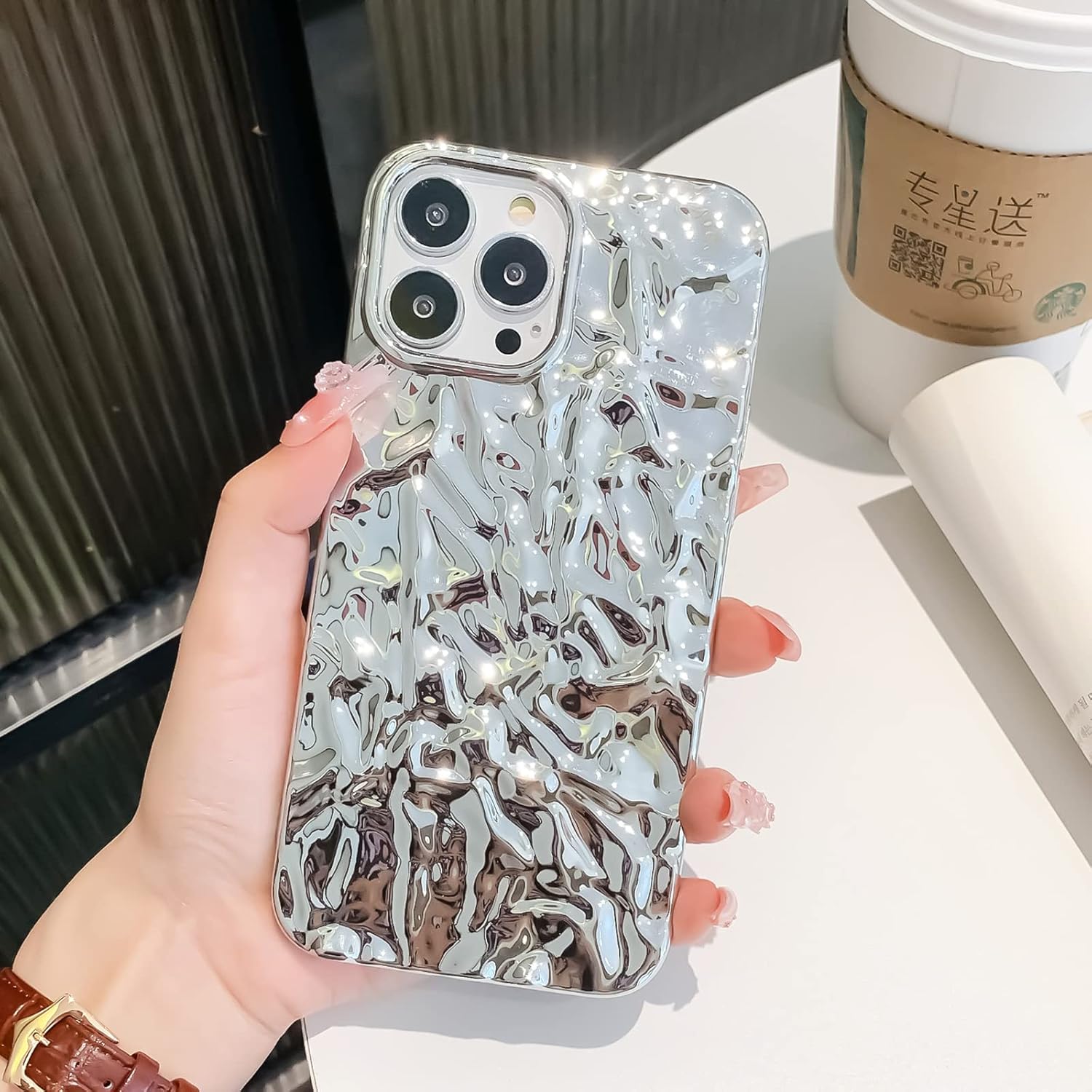 Funda compatible con iPhone 15 Pro Max, diseño de lujo, diseño de lámina, plisada, para mujer, de silicona brillante, con purpurina, funda