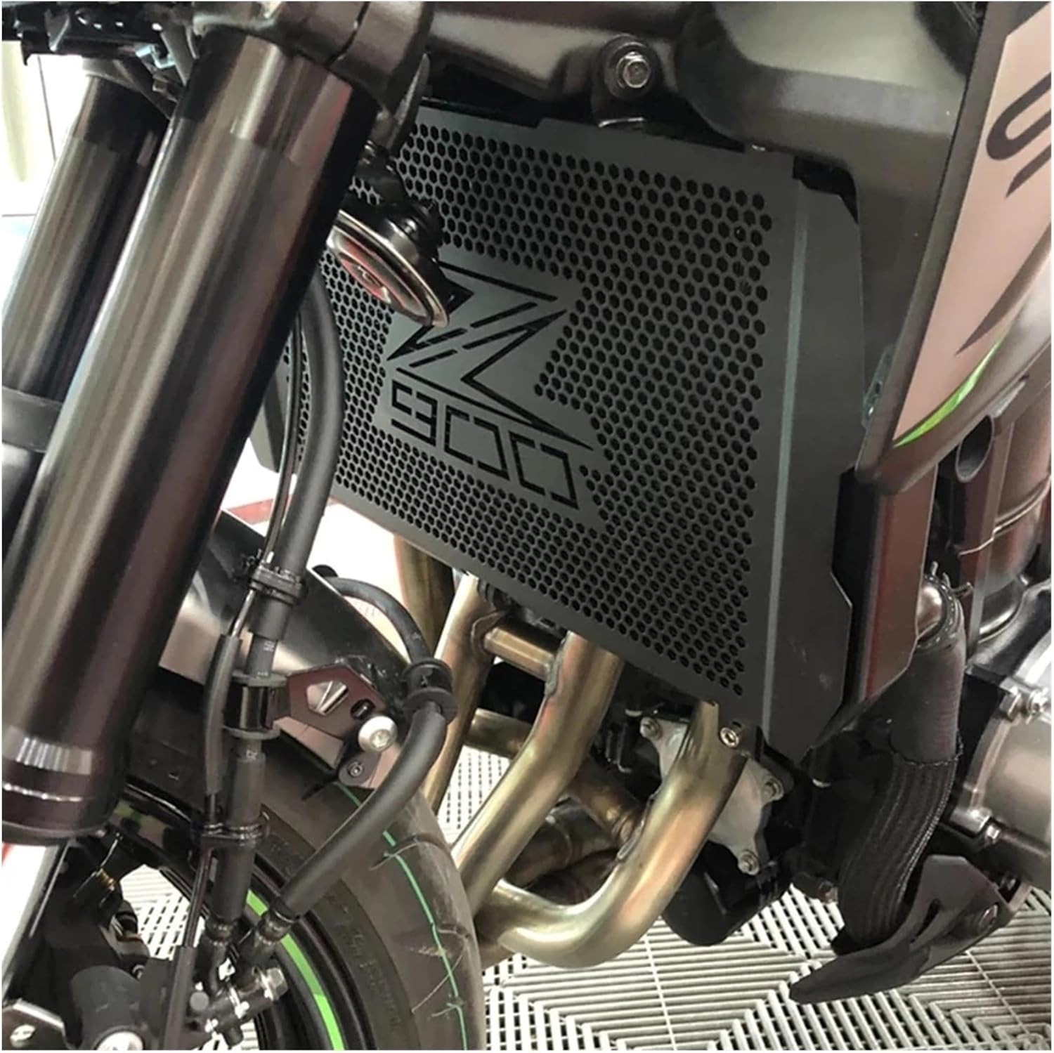 Z900 Motorcycle Accessories Radiator Grille Guard Protector Cover for Z900 2017 2018 2019 2020 2021 2022 2023