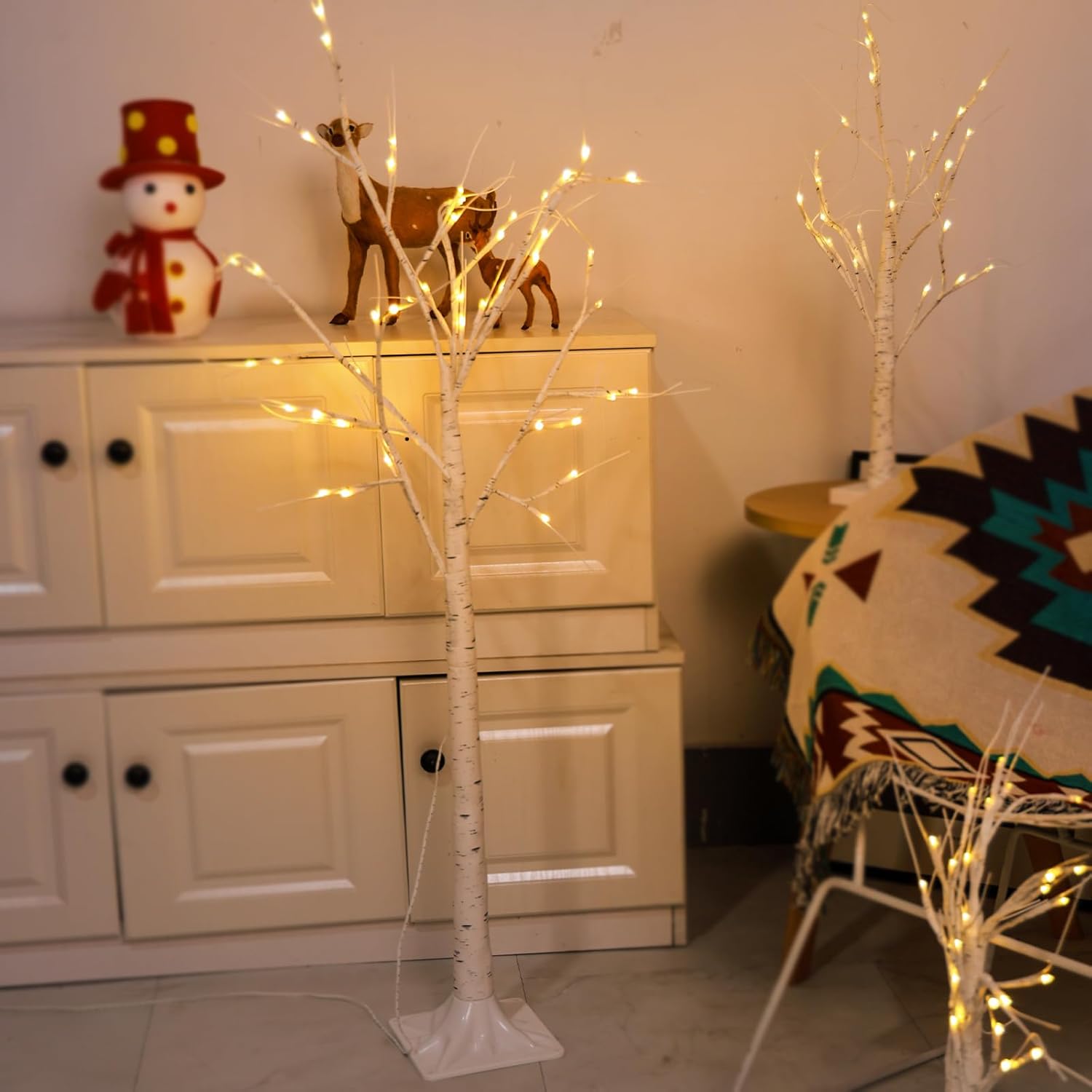 Paquete de 1 árbol de abedul iluminado de 4 pies (tamaño más alto y de pie en el suelo), árbol de Navidad de abedul para interiores y exteriores, 96