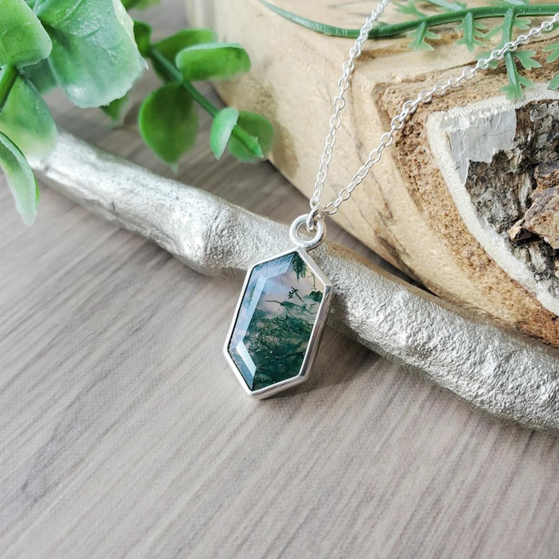 AAA Natural Moss Agate Pendant Necklace, Long Hexagon Moss Agate Pendant, Unique Gemstone Jewelry, Nature Inspired, Green Agate Necklace, Christmas