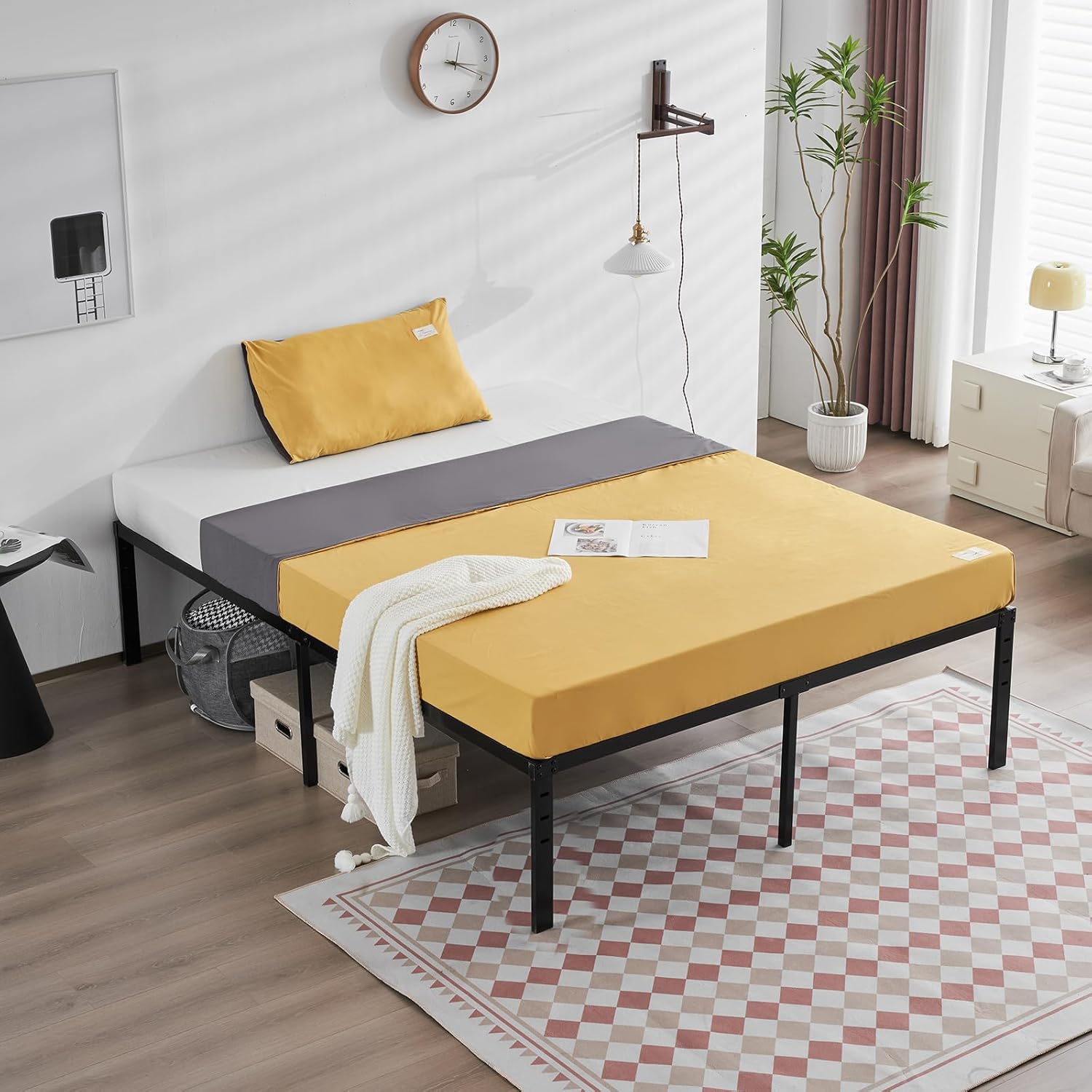 Base de cama de metal, marco de cama de plataforma de metal simple, espacio de almacenamiento debajo de la cama, marco de cama resistente, marco de