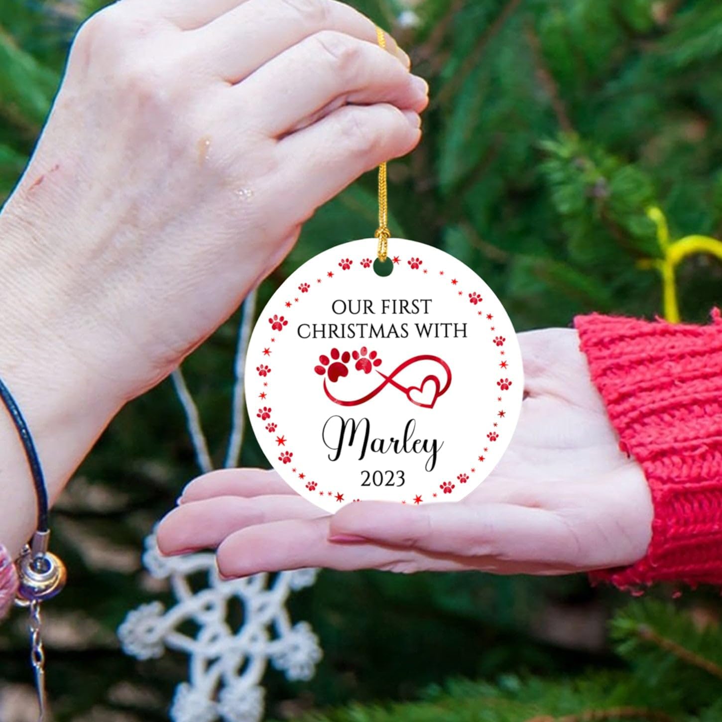 Adornos de nuestra primera Navidad con huellas de patas, adorno personalizado con nombre de Puppy’s My First Christmas 2023, adorno de Navidad de
