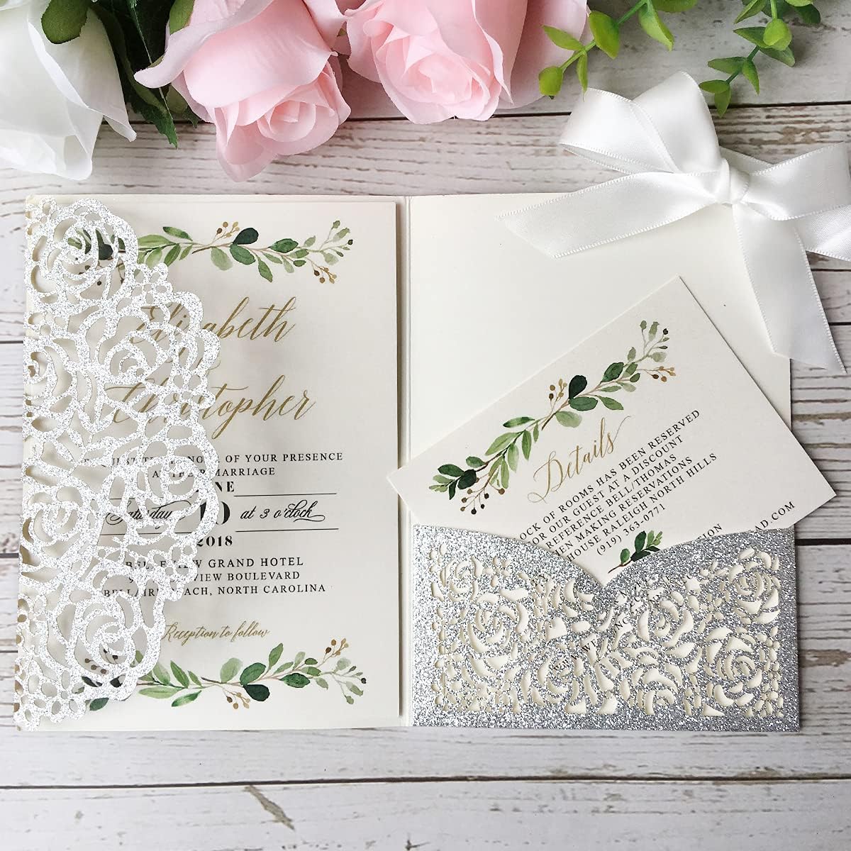 5.1 x 7.1 pulgadas, 50 invitaciones de boda personalizadas con purpurina plateada cortadas con láser con sobres y bolsillo hueco de rosa con cinta e
