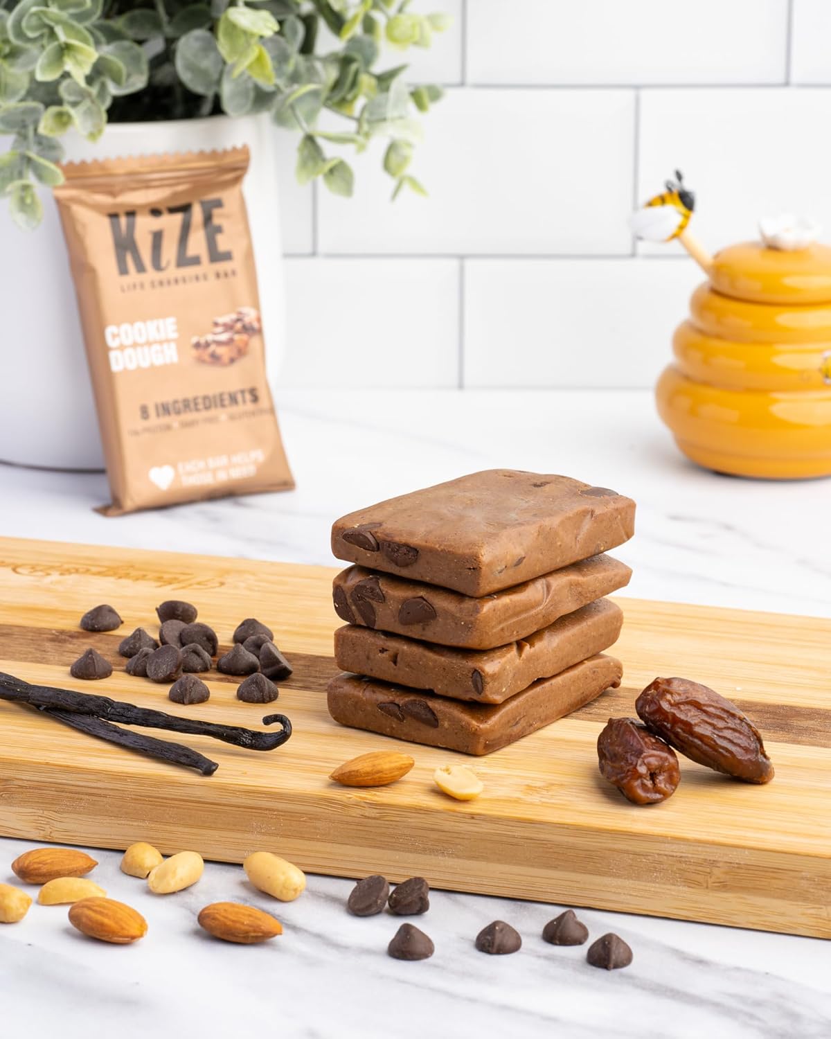 KiZE Barras, 4 unidades, sabor a masa de galletas, alto en proteínas, sin lácteos, sin gluten, sin OMG, barras de comida sin soja