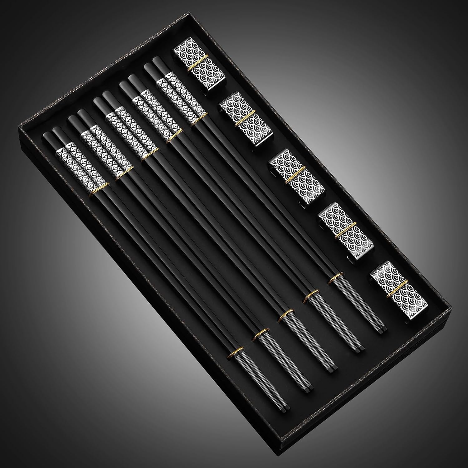 Palillos de metal reutilizables, 5 pares de palillos chapados en titanio, acero inoxidable 188 con soporte, aptos para lavavajillas, ligeros, estilo