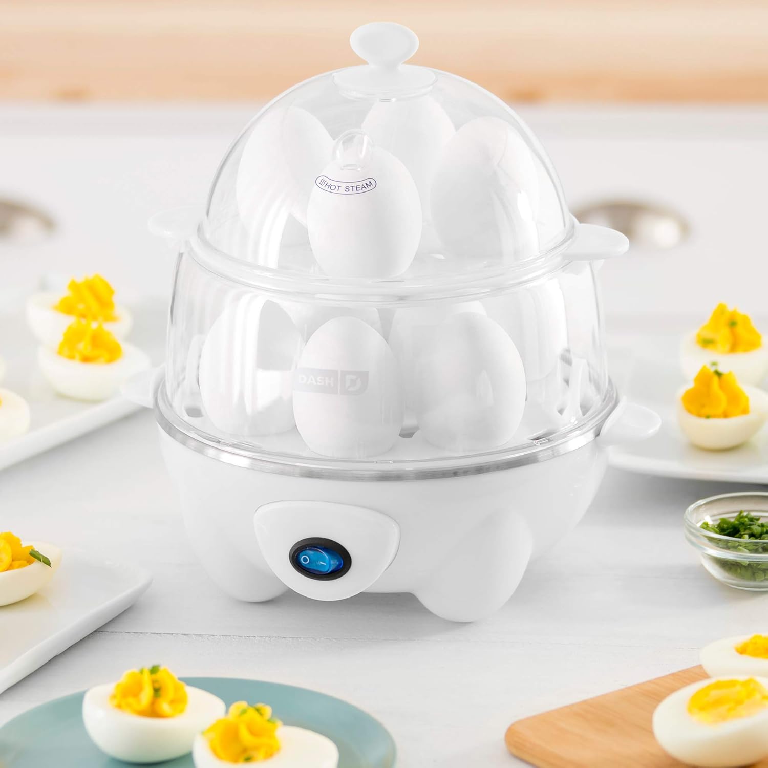 Dash Olla de huevos rápida de lujo, olla de huevos blanca y rápida olla eléctrica de huevos de 6 huevos para huevos duros duros, huevos escalfados,