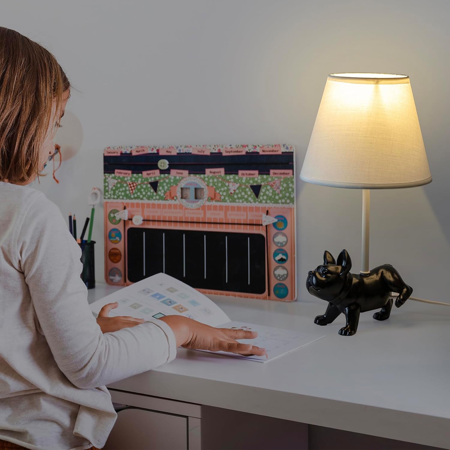 HERBESTBAY Lámpara de mesa para niños, adorable lámpara de escritorio estilo bulldog francés de 13 pulgadas, lámpara de noche de perro negro, ideal