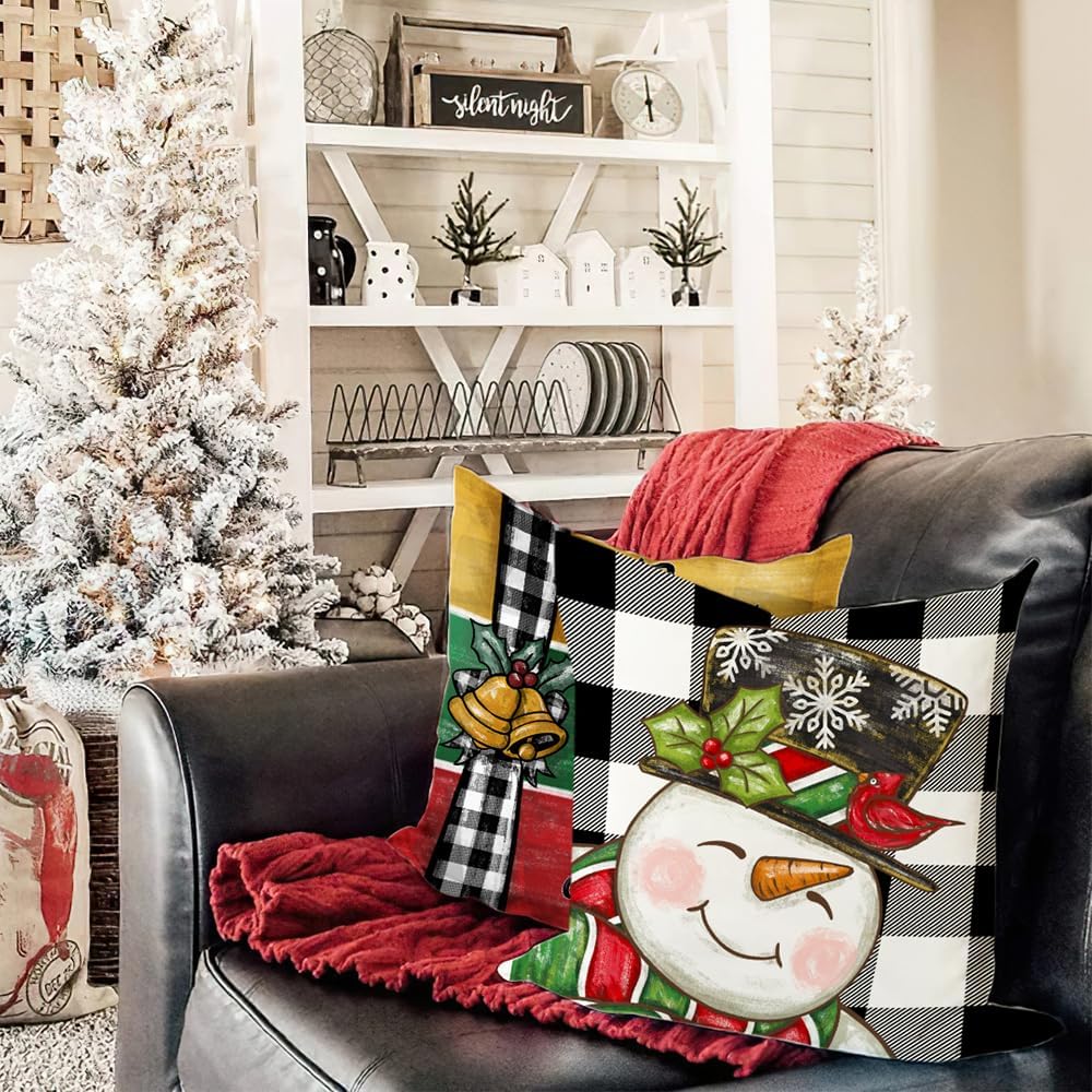 DFXSZ Juego de 4 fundas de almohada navideñas de 16 x 16 pulgadas, diseño de muñeco de nieve, sika y ciervo, decoración de invierno para el hogar,