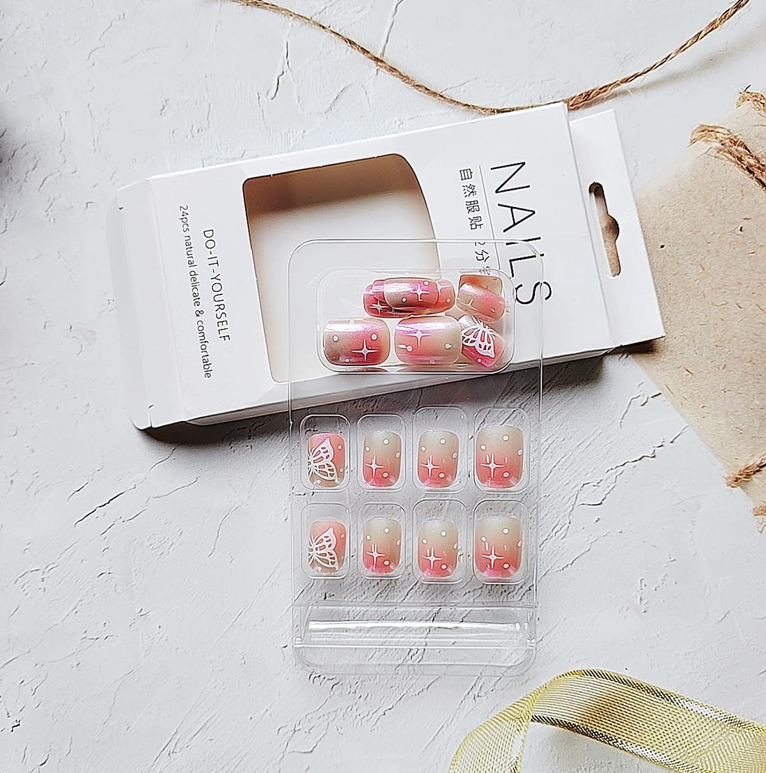 24 uñas postizas cuadradas cortas a presión, color rubor, degradado, con diseño de mariposa, uñas postizas de cobertura completa, uñas postizas a