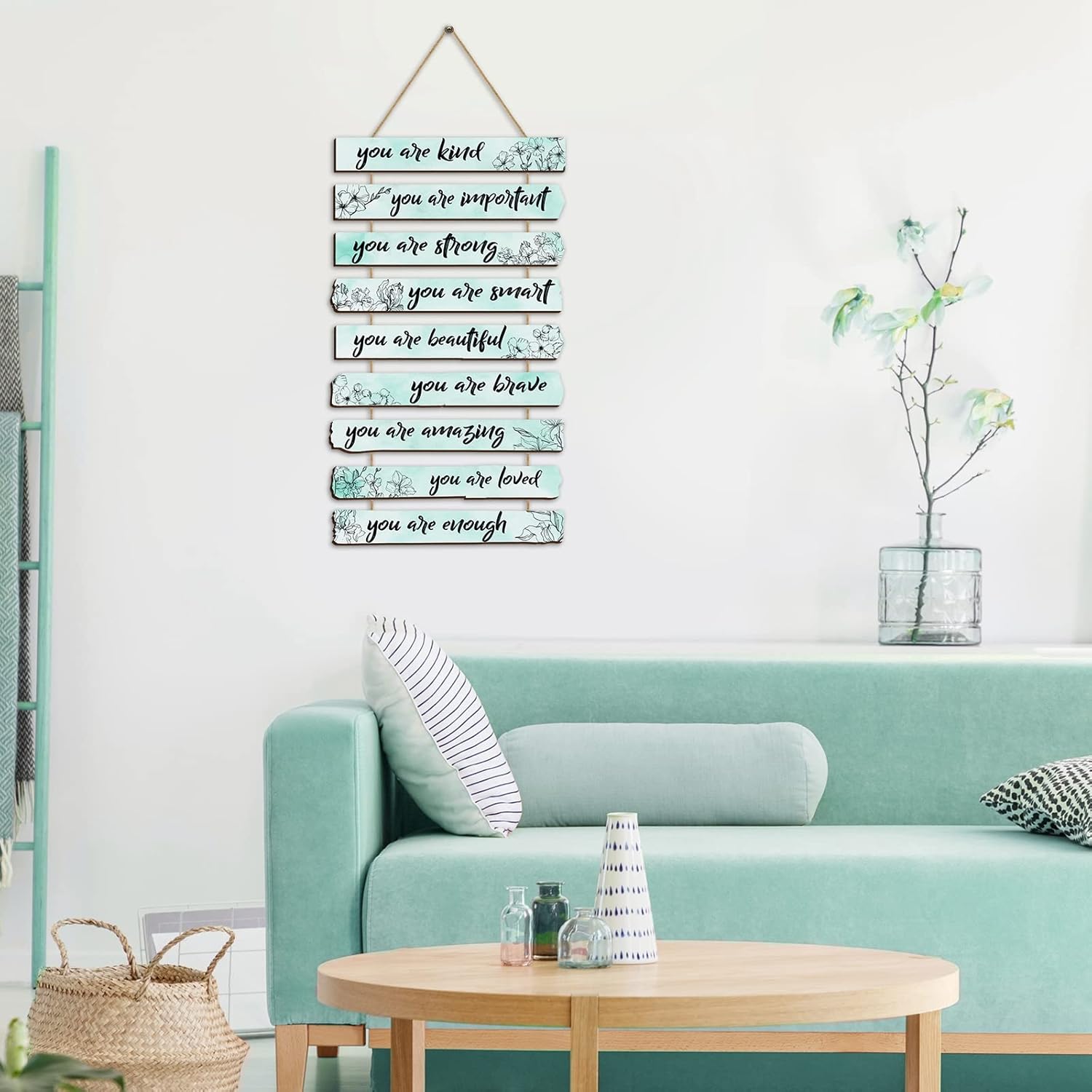 Un juego de 9 piezas inspiradoras de decoración floral para pared con texto en inglés “You Are Amazing Beautiful Loved Quotes Sign”, decoración