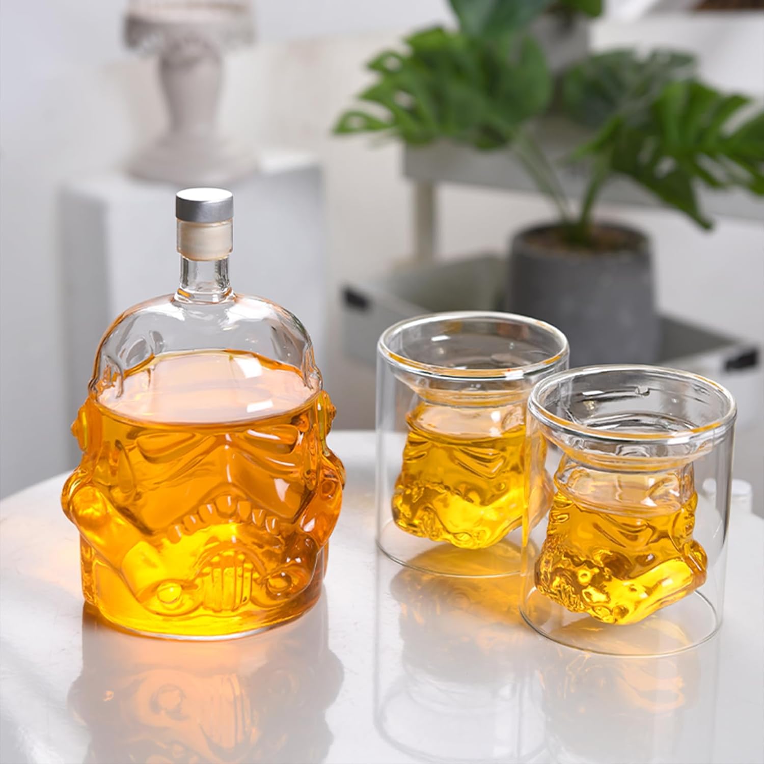 Juego de decantador de whisky creativo con 2 vasos transparentes Stormtrooper botella de vino para vino, vodka, licor, whisky, regalos para hombres