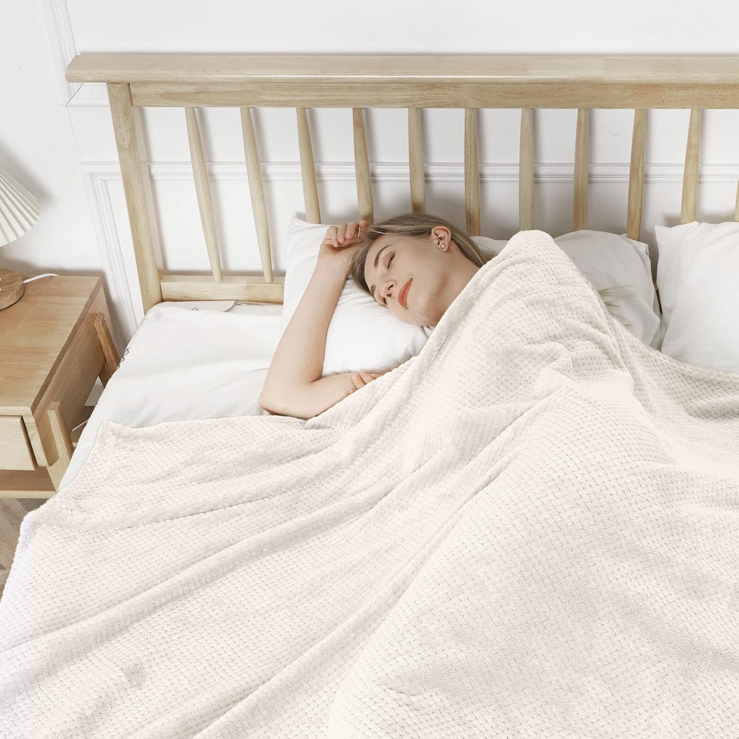 GAGAHAO Manta de vellón, tamaño individual, manta mullida para sofá, suave, cálida, acogedora, decorativa, gruesa, para cama y sofá (blanco crema,