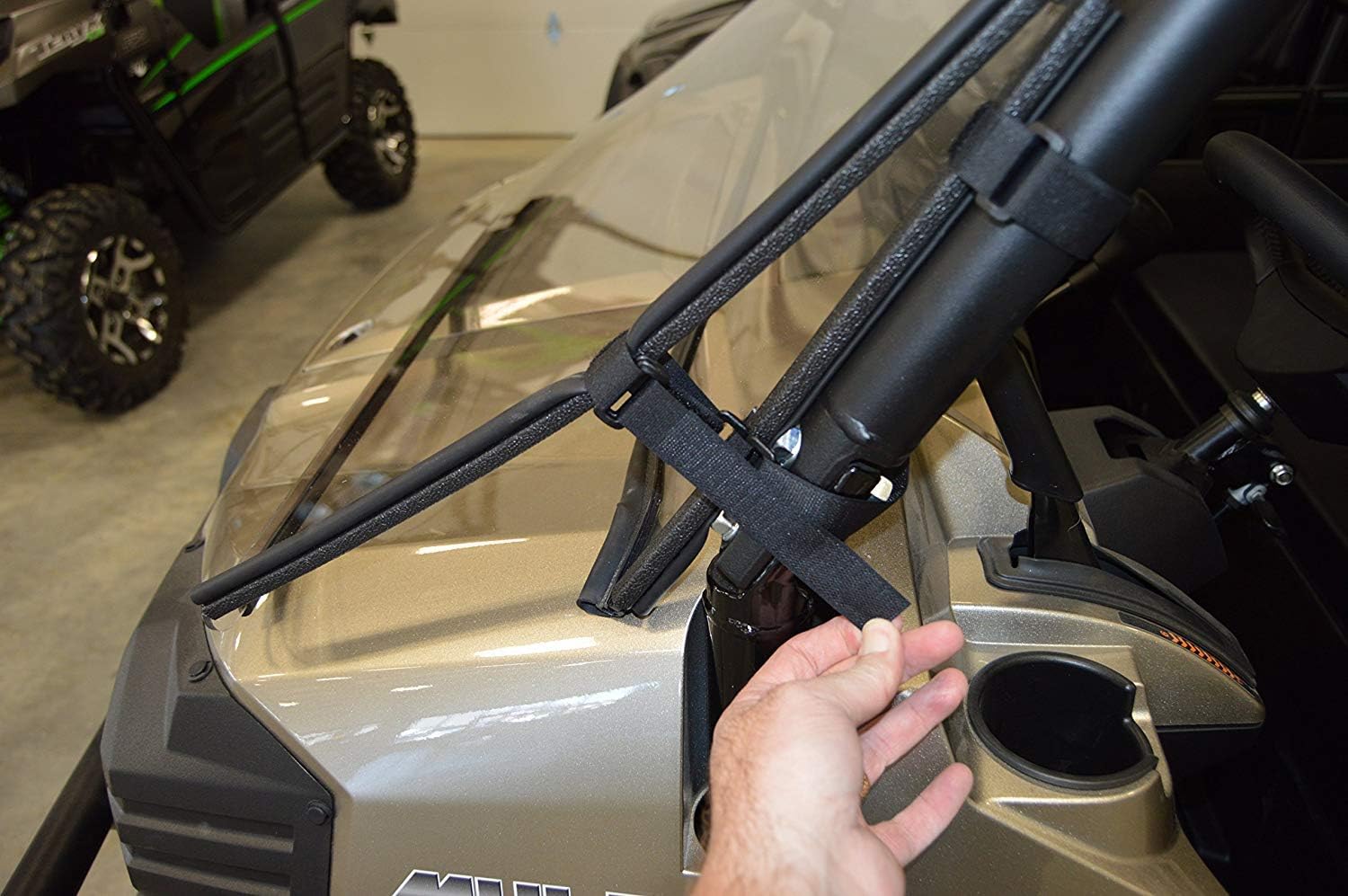 Kawasaki, Mule Pro Series (2015 & posteriores), techo y parabrisas plegable y protector de viento, lo último en versatilidad, resistente contra
