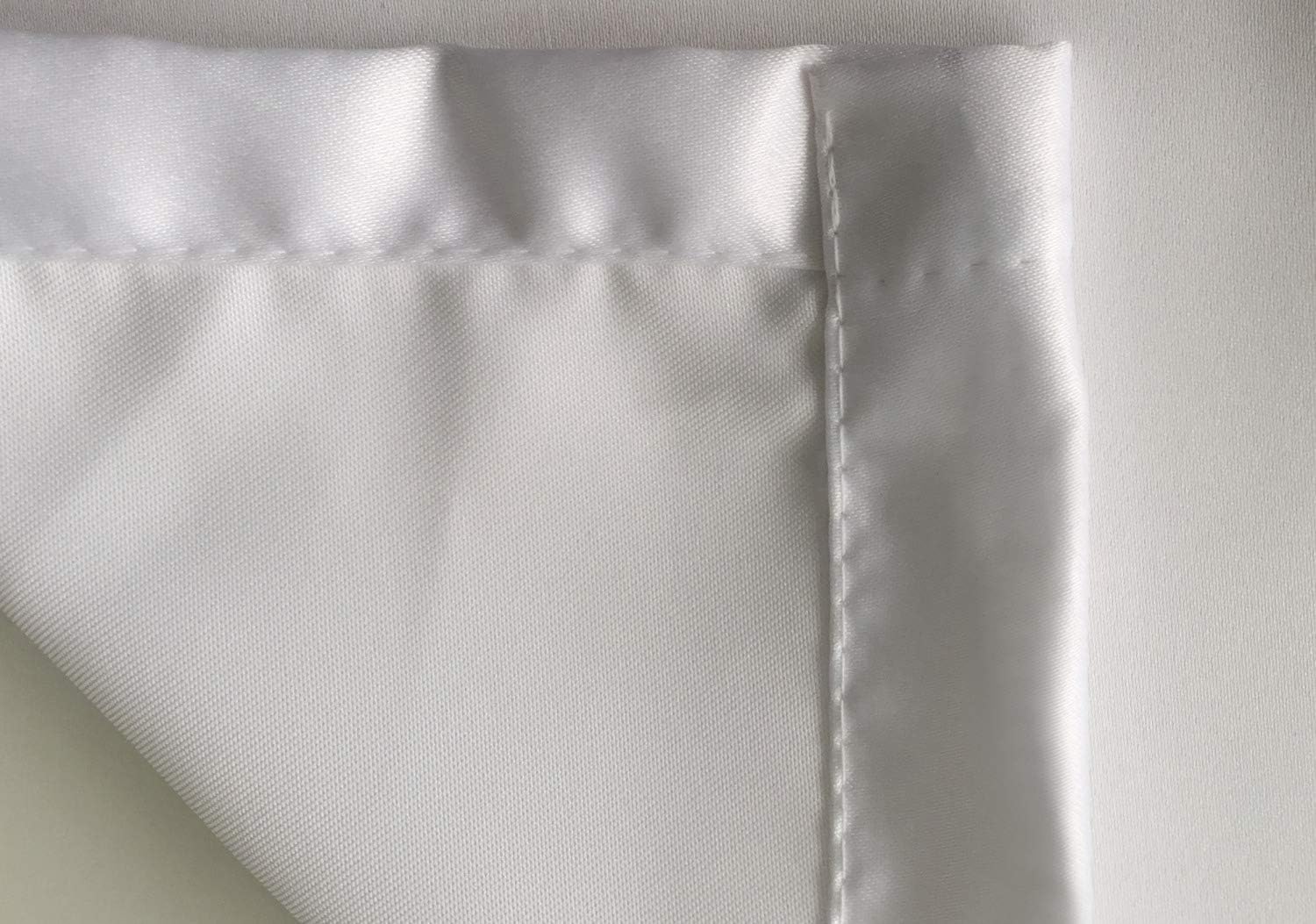 Lunarable Puerto Rico Tablecloth, Coast at Paseo de la Princesa Retro Style Architectural Elements Photography, Dining Room Kitchen Rectangular