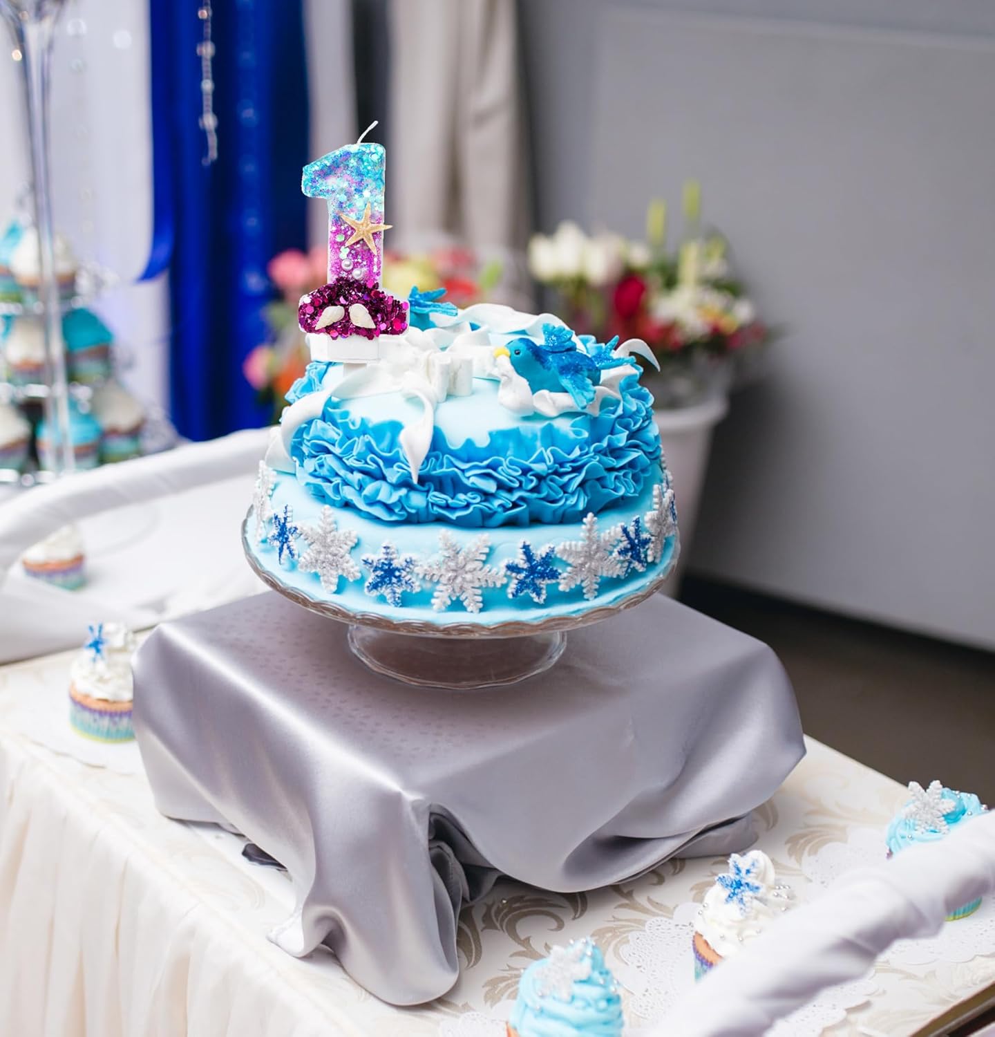Vela número 3, vela de cumpleaños azul y morado para usar como parte de una fiesta bajo el mar o sirena