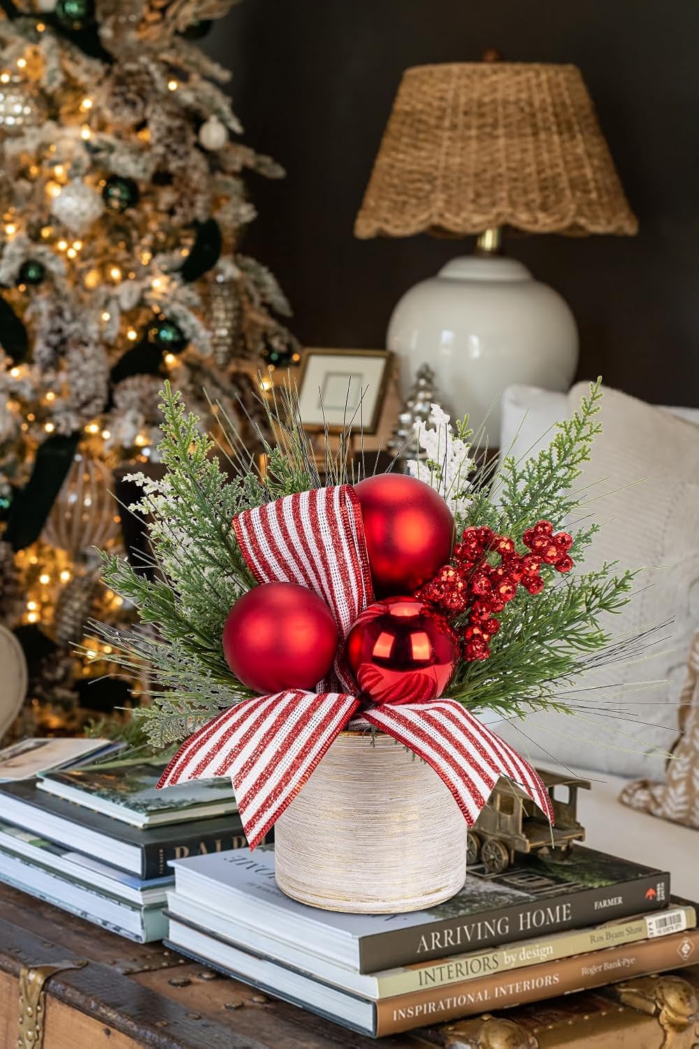 Hollyone Pequeño árbol de Navidad artificial de 11 pulgadas, decoración de plantas en maceta con adornos de bolas de Navidad, bayas para el hogar,