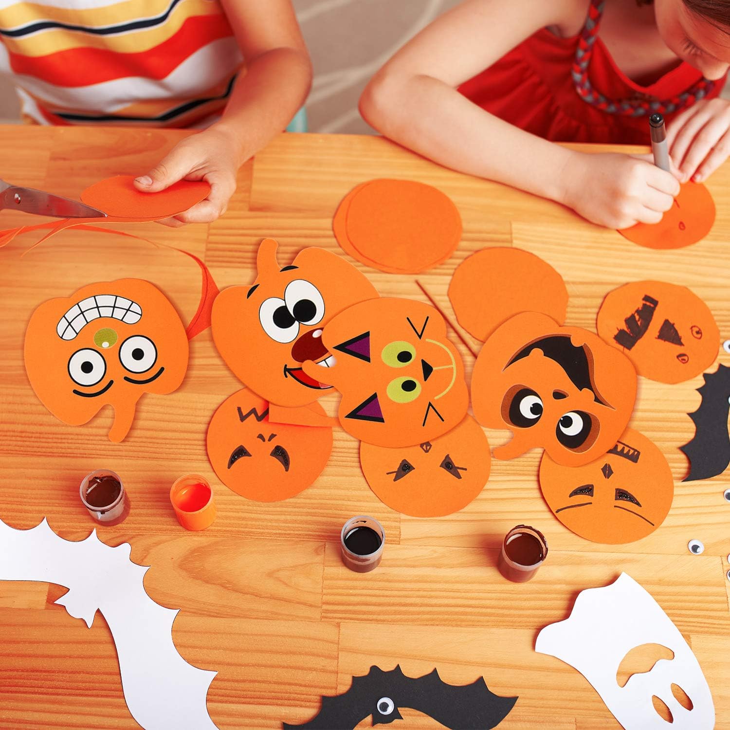 Kit de 32 piezas de manualidades de calabaza de espuma de Halloween y calcomanías de espuma de calabaza, calcomanías autoadhesivas de Halloween para