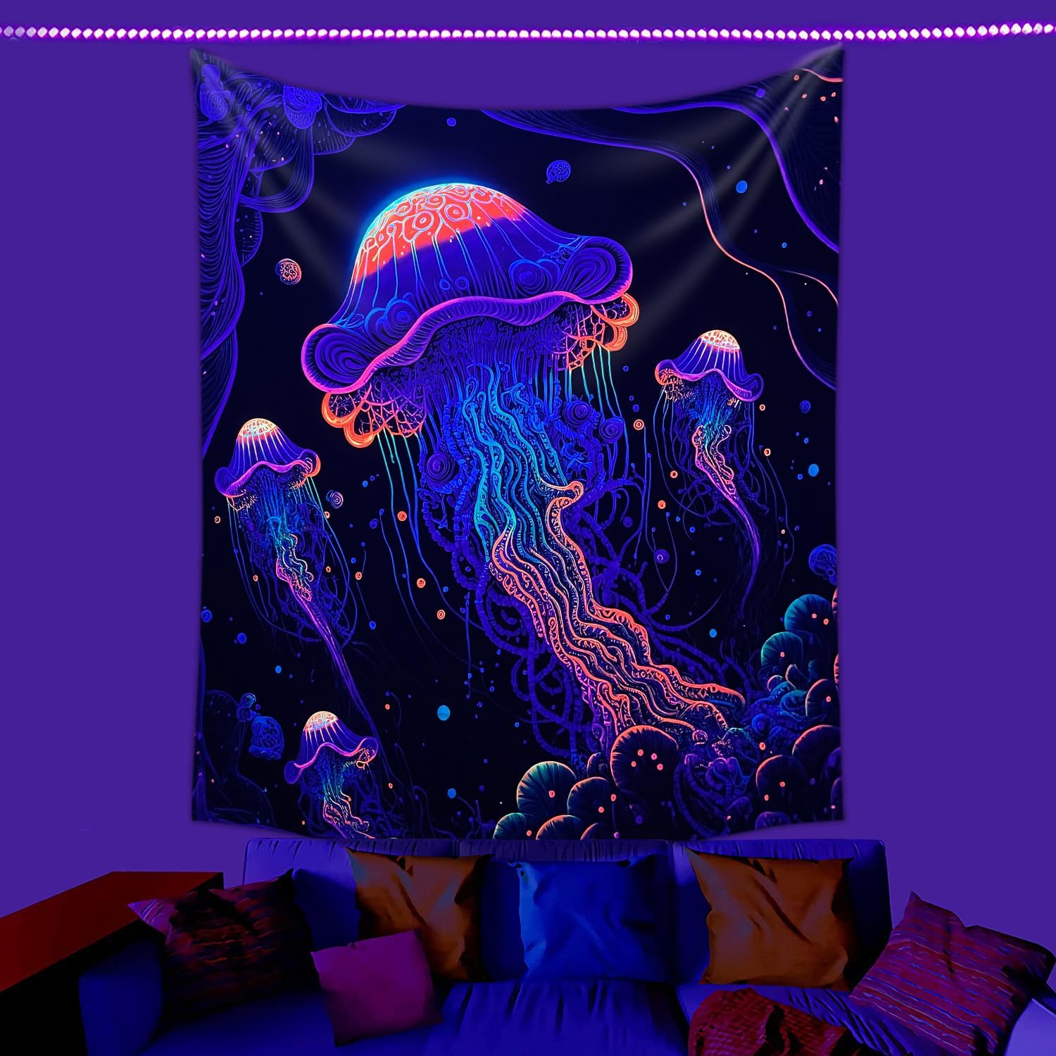 Dixutzi Tapiz de medusa de luz negra para colgar en la pared, tapiz de fantasía reactiva a los rayos UV para decoración de dormitorio, póster de luz