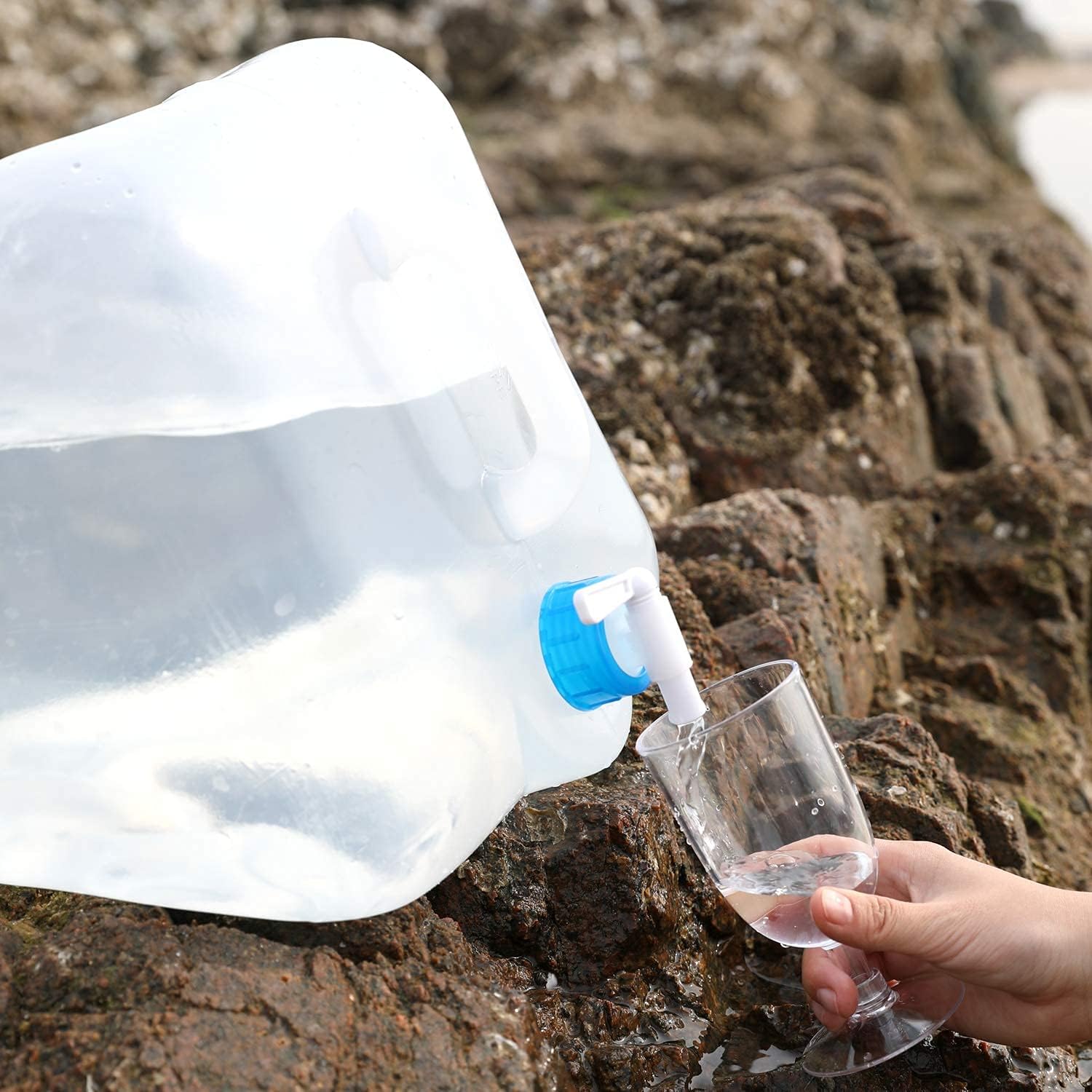 INNO STAGE Contenedor de agua plegable de 5.3 galones con espita, jarra de almacenamiento de agua de grado alimenticio para acampar al aire libre,