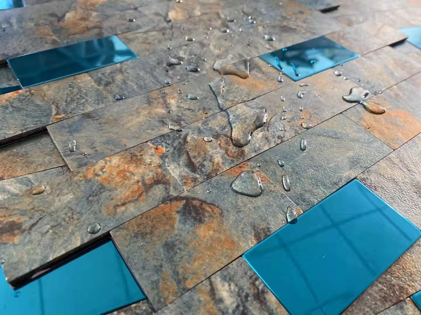 XUANINY 10 hojas de azulejos autoadhesivos para salpicaduras de muro, azulejos de metal y madera, de aluminio, para pegar en la cocina, tocadores de
