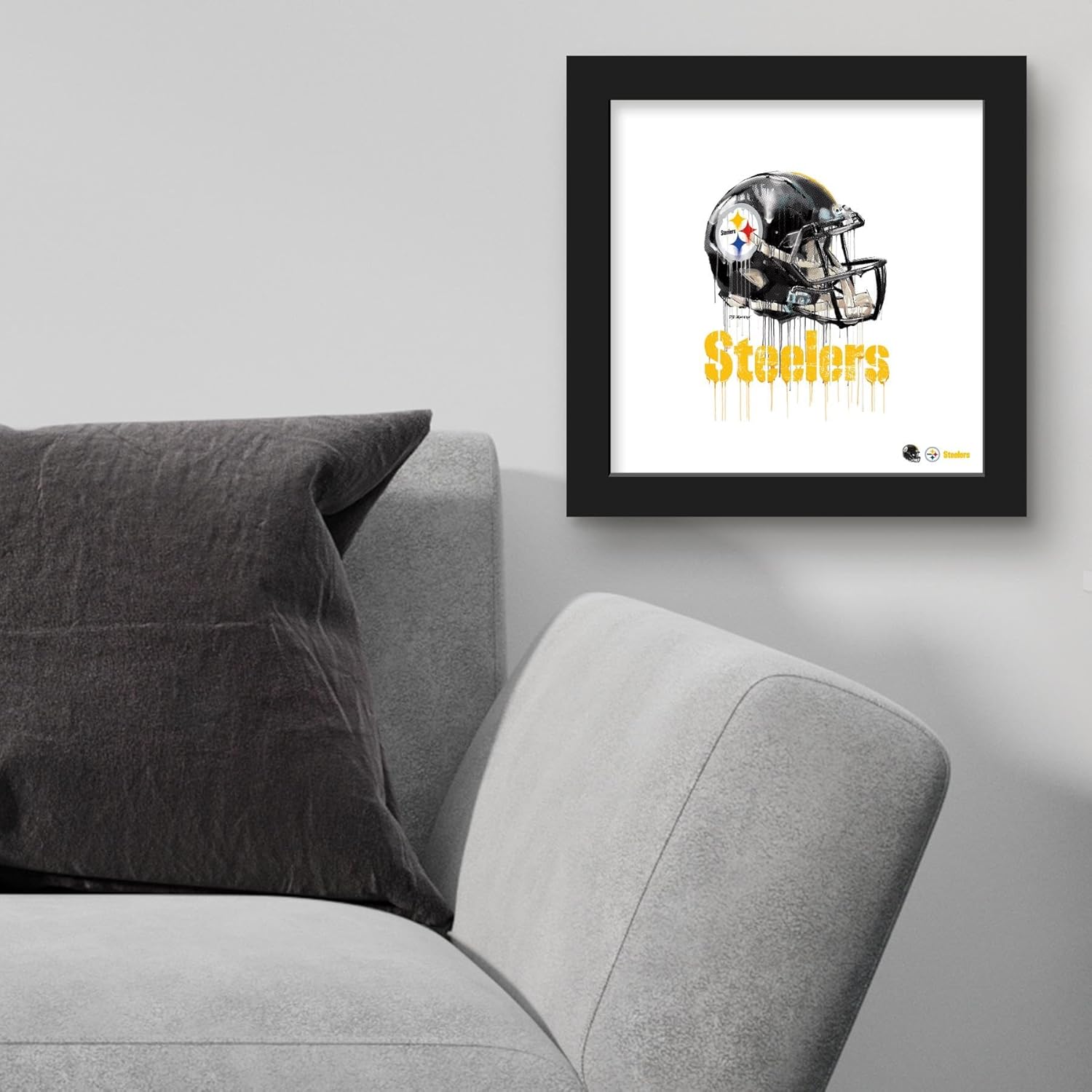 Trends International Gallery Pops NFL Pittsburgh Steelers – Póster de pared con casco de goteo, 12.00 x 12.00 pulgadas, versión del marco negro