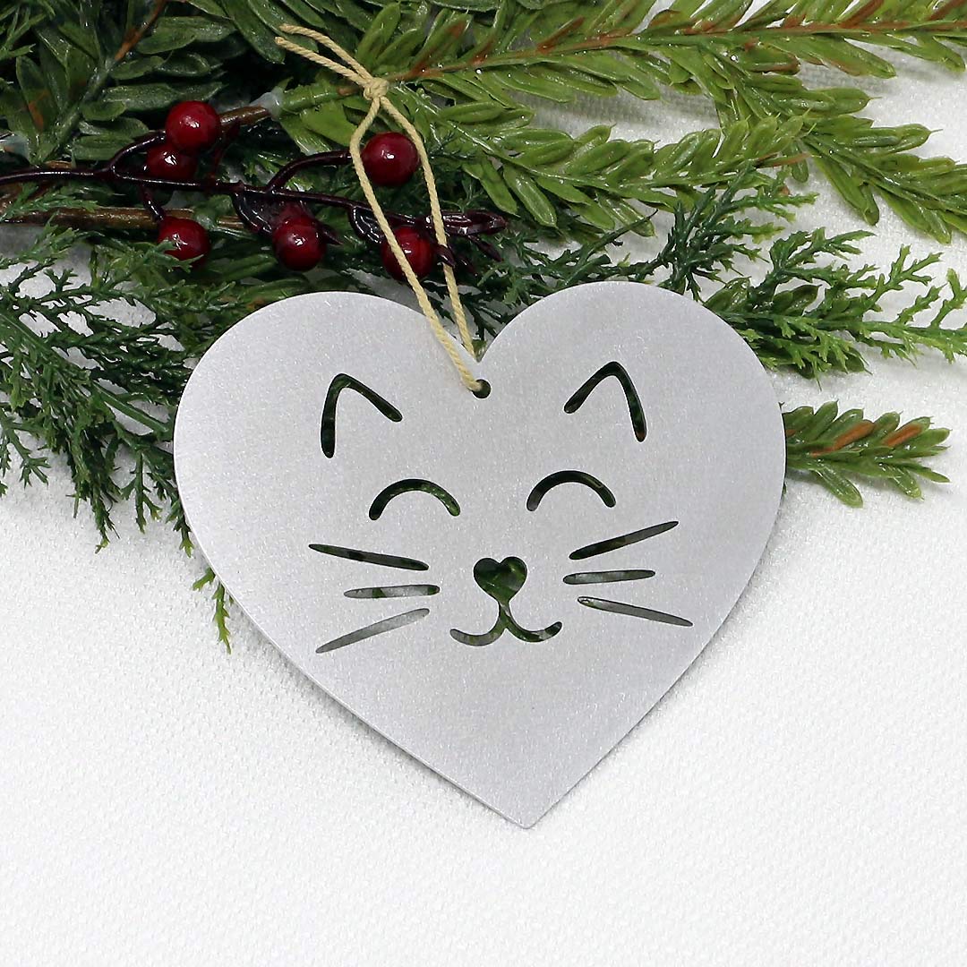 Cat Heart Ornament – Christmas Gift for Cat Lovers – Aluminum Metal Tree Holiday Party Decorations