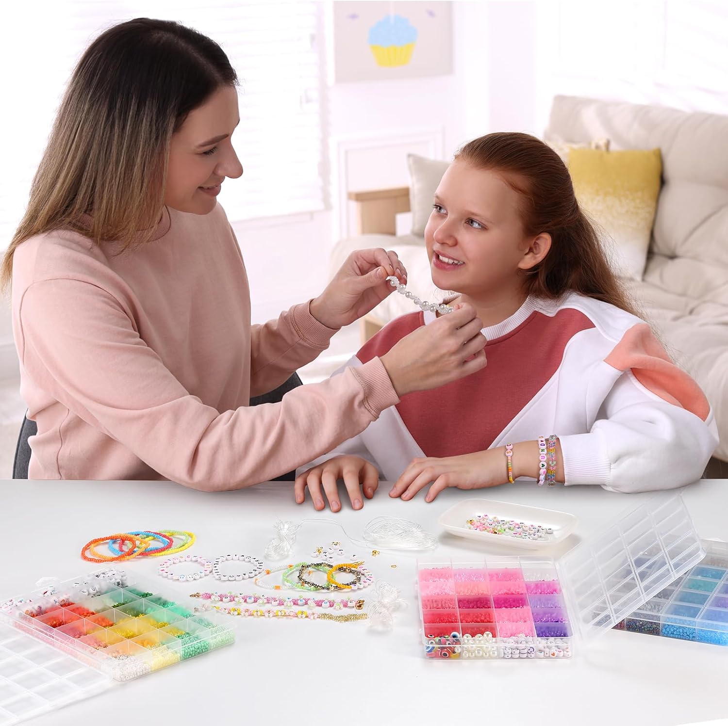 Funtopia Más de 7800 cuentas de semillas para la fabricación de joyas, 60 colores pequeñas de cuentas de vidrio para pulseras, kit de pulsera de la