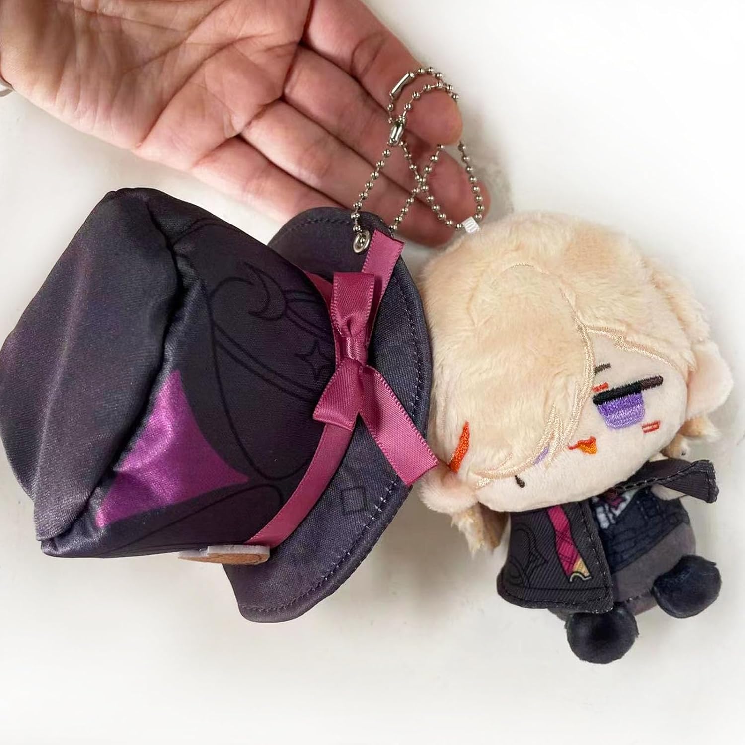 CALEMBOU Llavero de peluche de anime para mochila, figura de felpa de Chibi de 4 pulgadas, peluche Furina Lyney Neuvillette para fanáticos (Lyney)