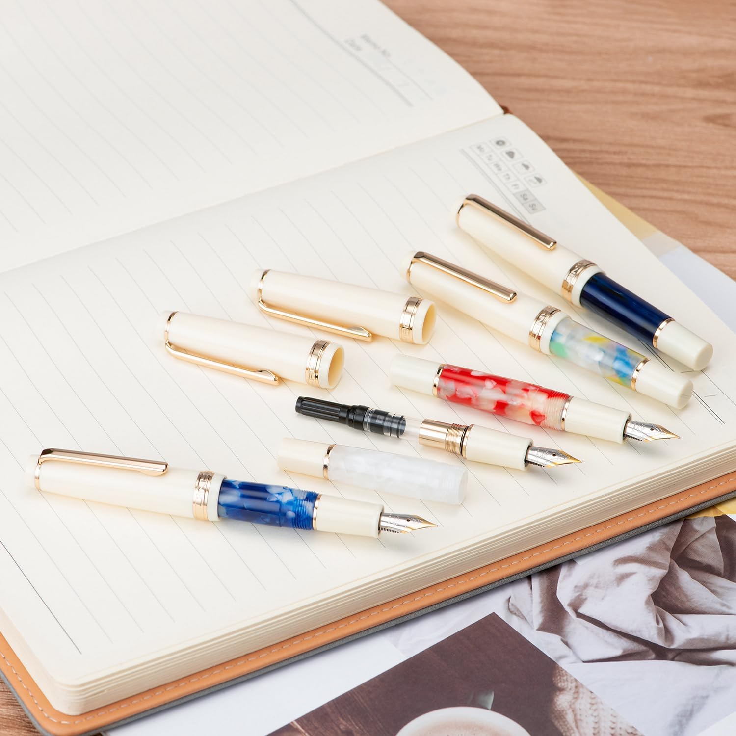 Jinhao 82 Mini pluma estilográfica acrílica, punta doblada de iridio con convertidor de tinta, mini bolígrafo de viaje de bolsillo corto de color