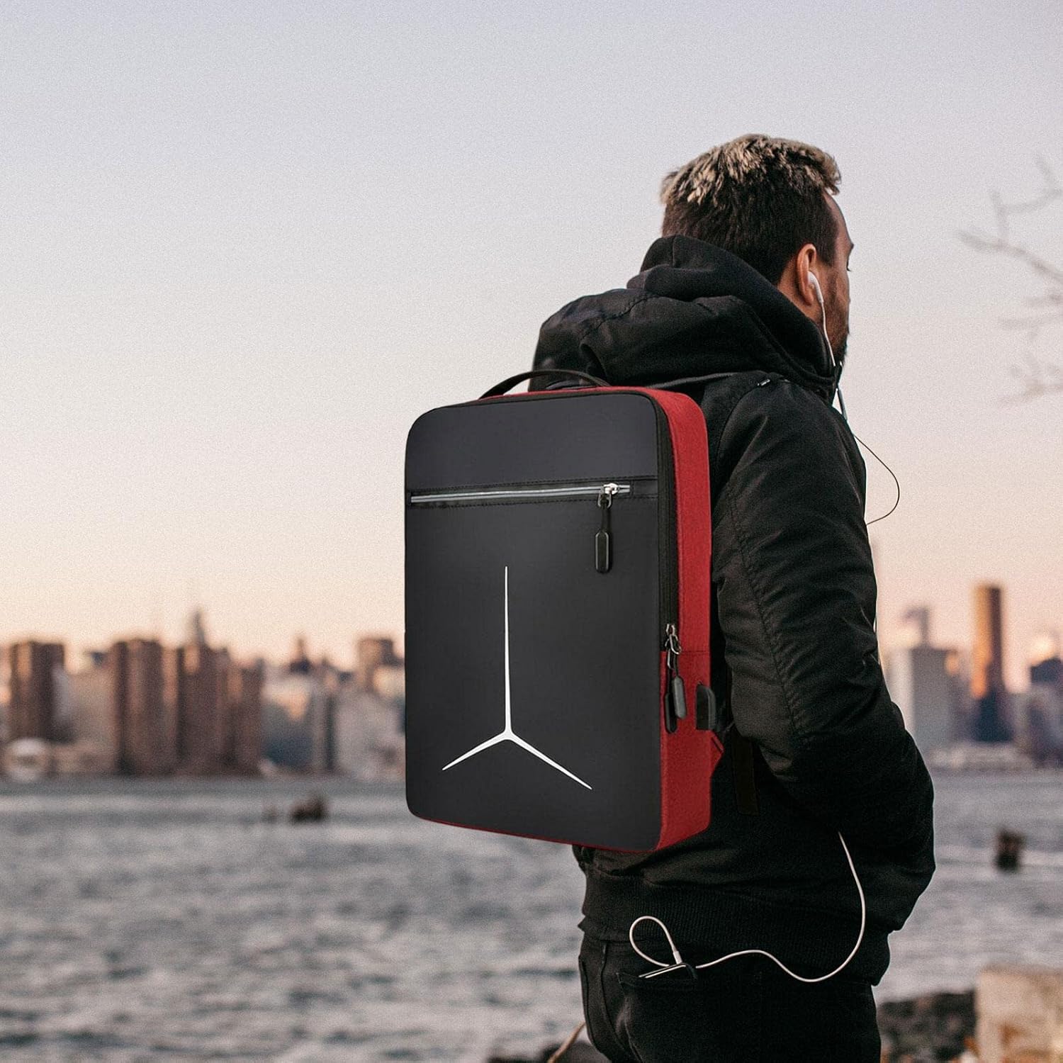 UxicRuya Lightweight Laptop Backpack with USB Port for Business Professionals, Red