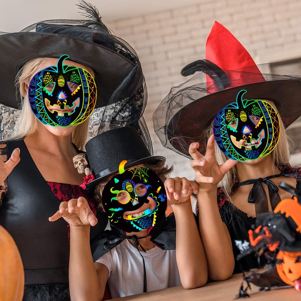 AMINORD Manualidades de Halloween para niños, paquete de 24 máscaras mágicas de arco iris para rascar, decoraciones de calabaza para niños de 3 a 5,