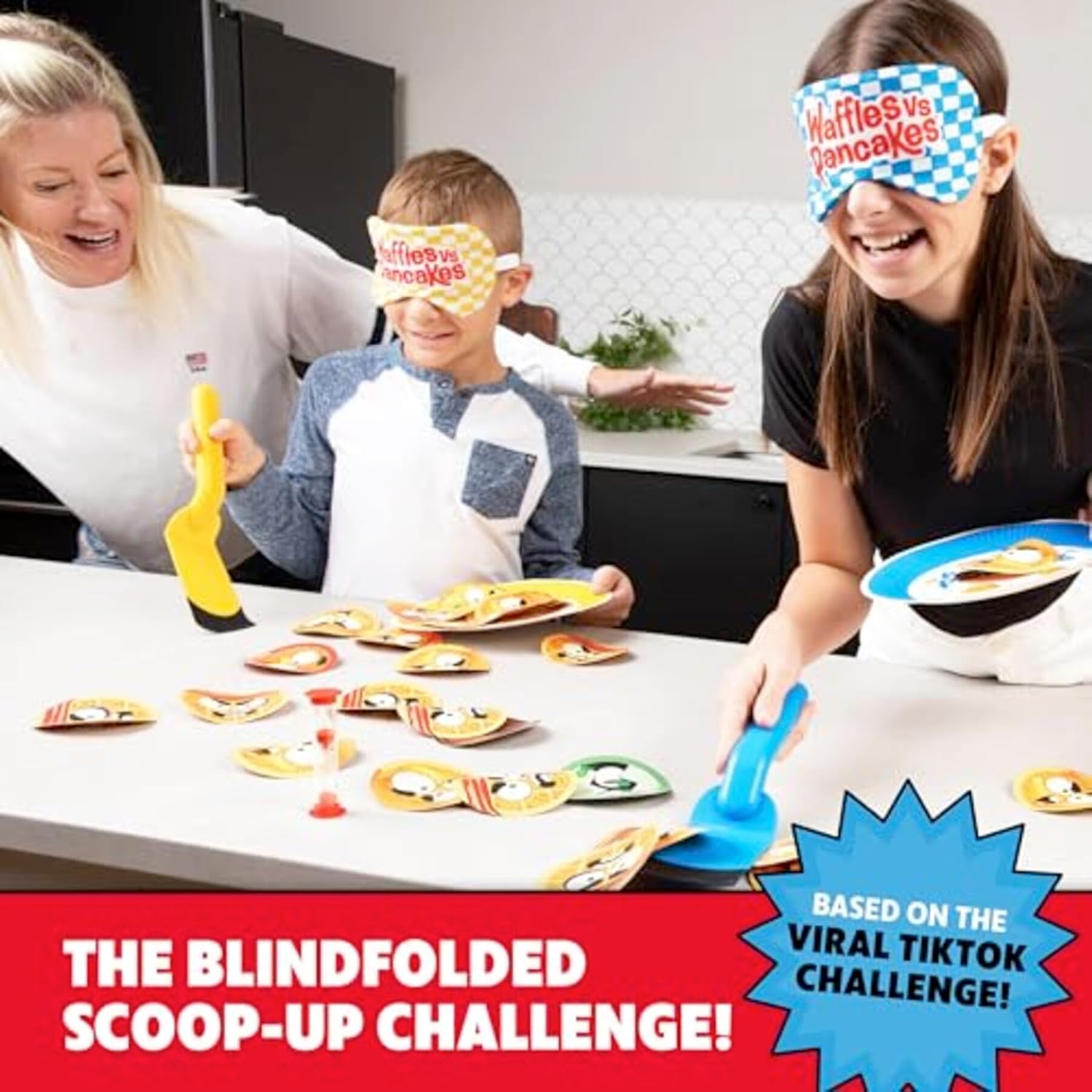 WHAT DO YOU MEME Waffles vs Pancakes – The Pancake Pile Up Game – Juegos para la noche de juegos familiares, rellenos de calcetines para niños