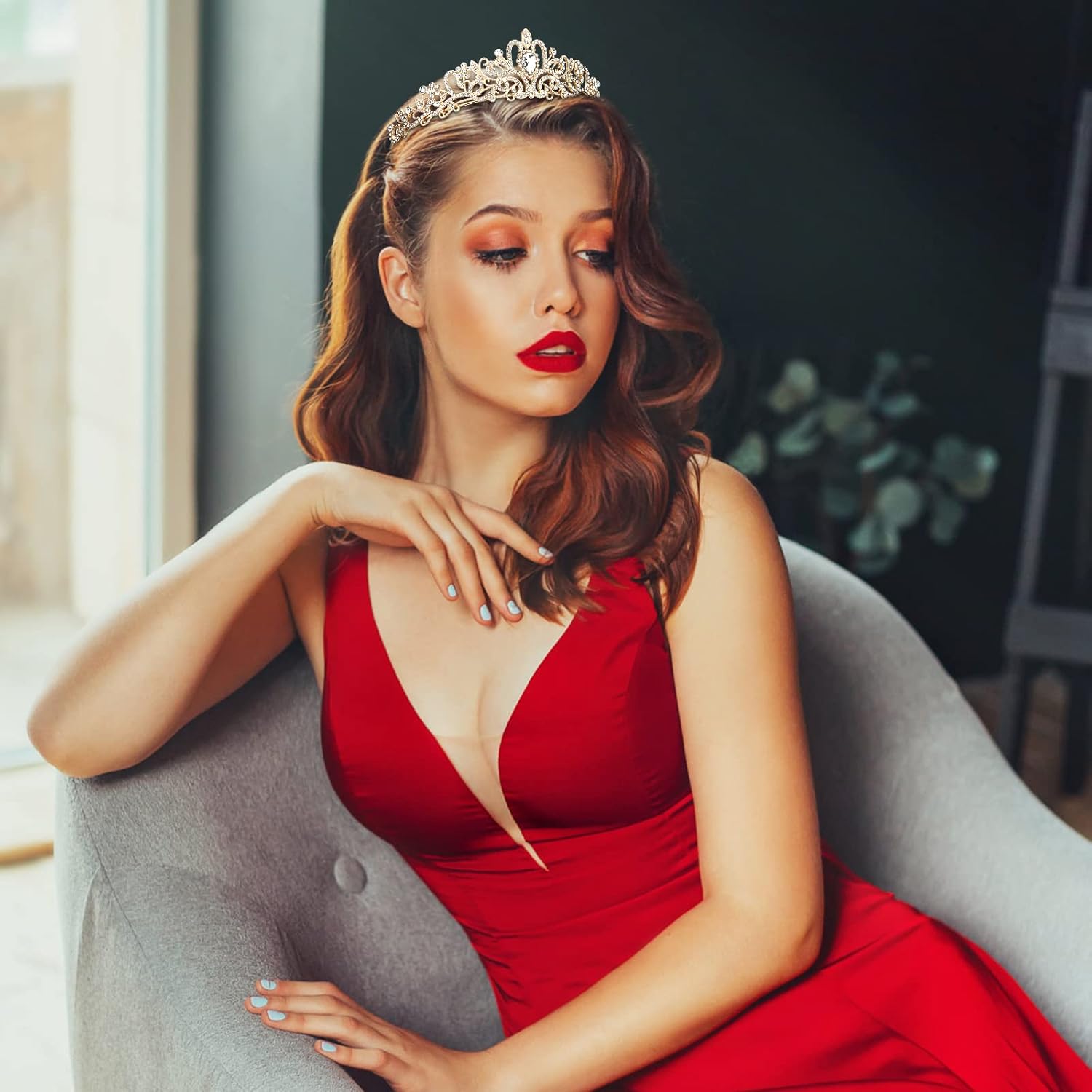 CIEHER Tiara dorada para mujeres y niñas, tiaras de princesa para mujeres, tiaras para niñas, nupciales, bodas, bailes, quinceañera, corona de