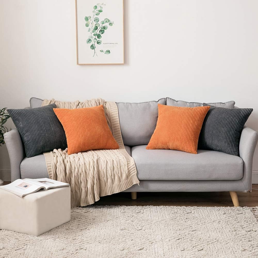 MIULEE – Juego de 2 fundas de almohada cuadradas de pana suave para otoño, fundas de cojín decorativas sólidas para sofá, dormitorio o automóvil, 22
