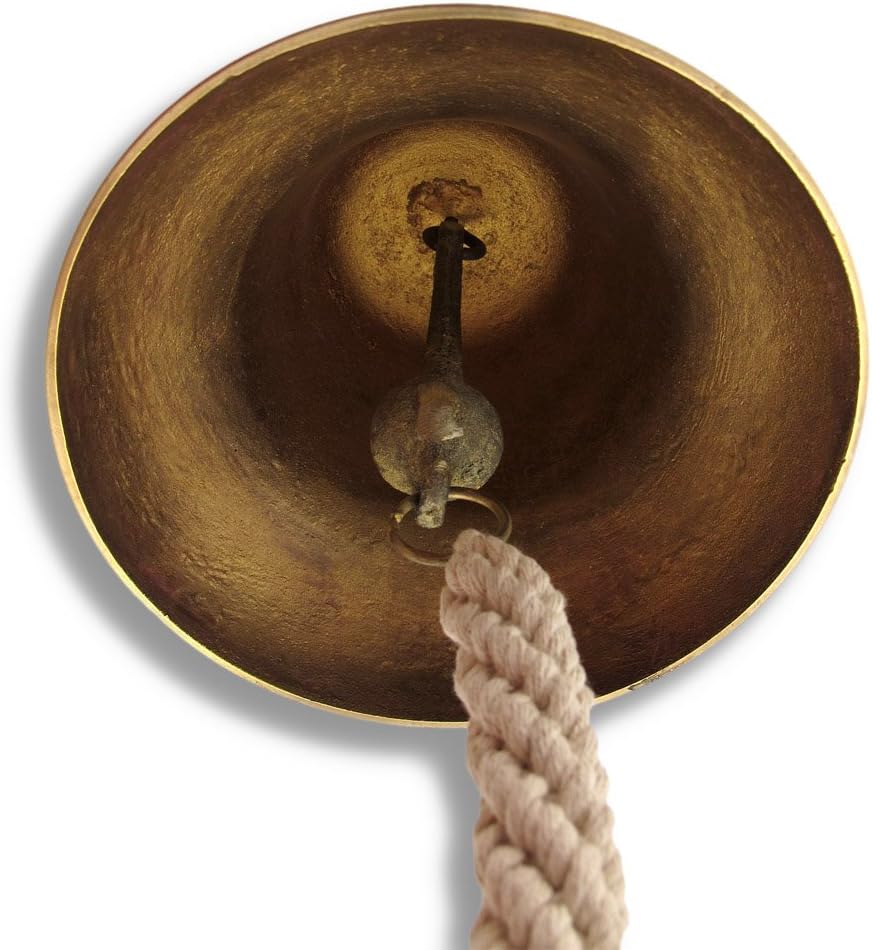 Campana de barman montada en la pared de latón macizo