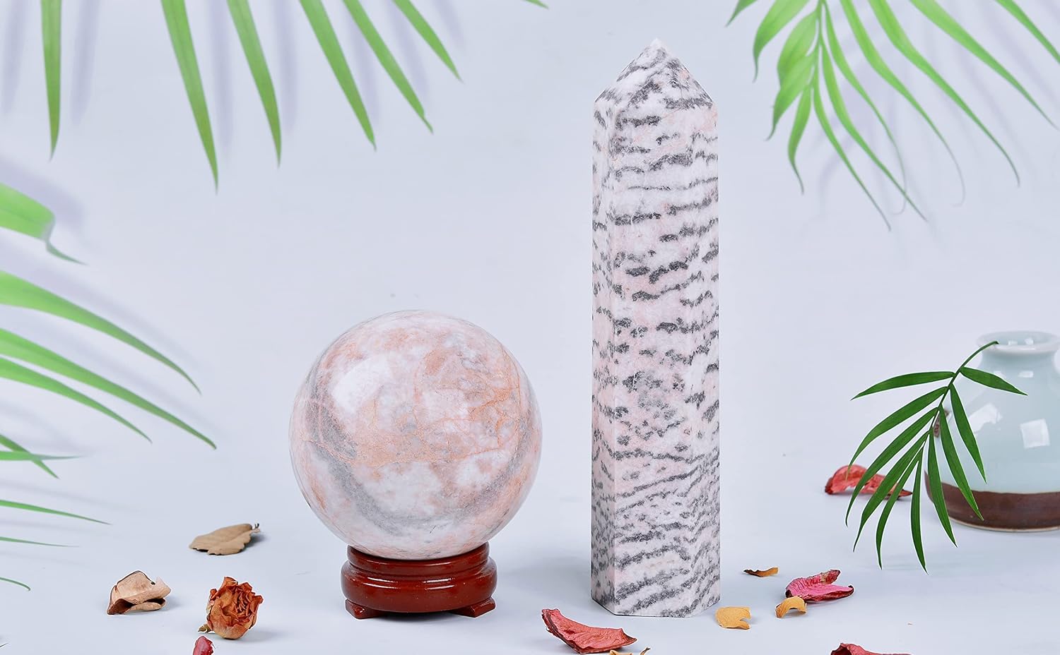 Bola de cristal de jaspe rosa de 2.756-3.150 in con soporte, esfera de piedra de cebra natural, bola decorativa grande de piedras preciosas rosas