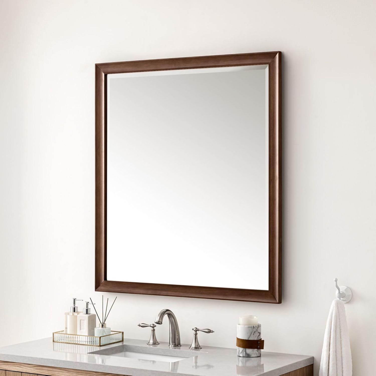 James Martin Vanities Espejo de baño Glenbrooke 735-M36-SC 735-M36 de 40 x 36 pulgadas