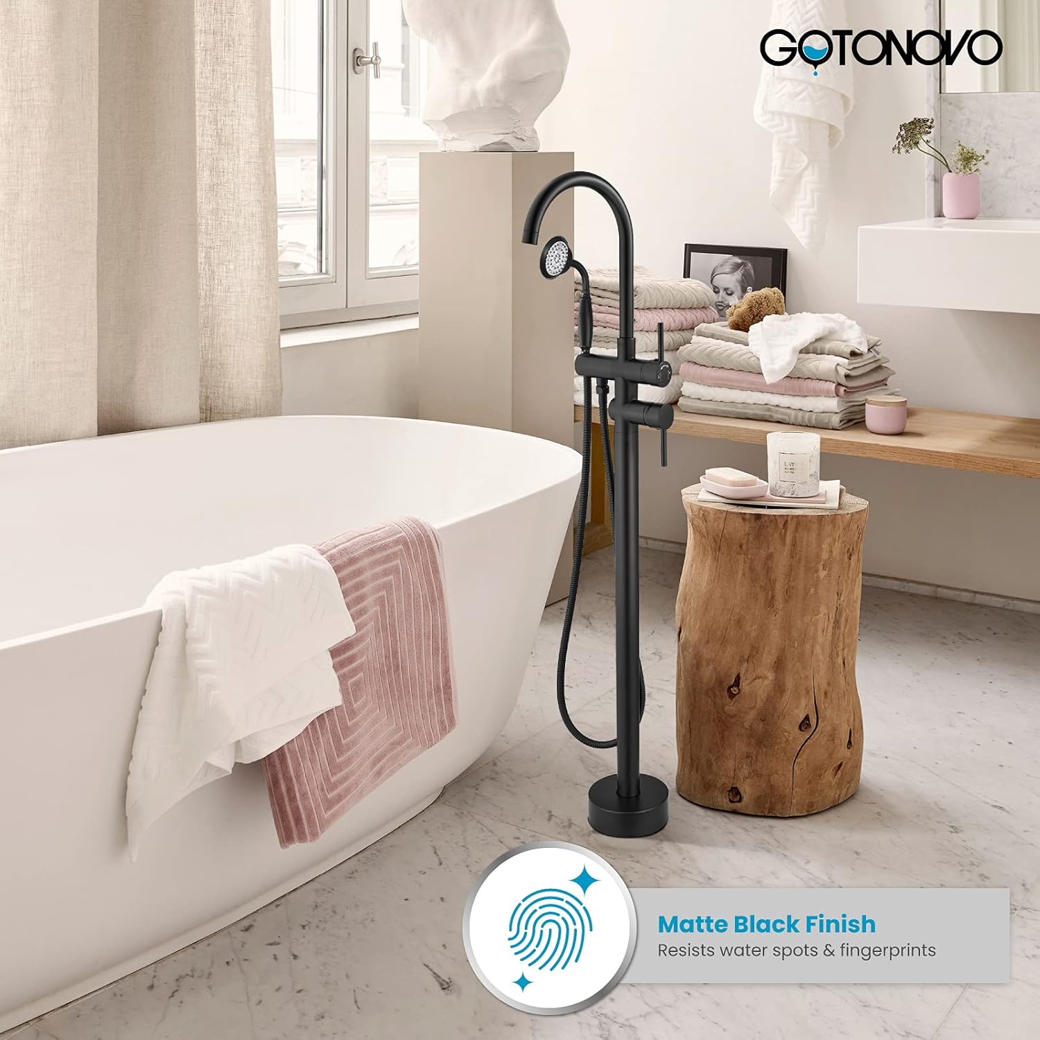 gotonovo Llenador de bañera independiente negro mate con ducha de mano de cerámica para montaje en el suelo, grifo de bañera de latón de alto flujo
